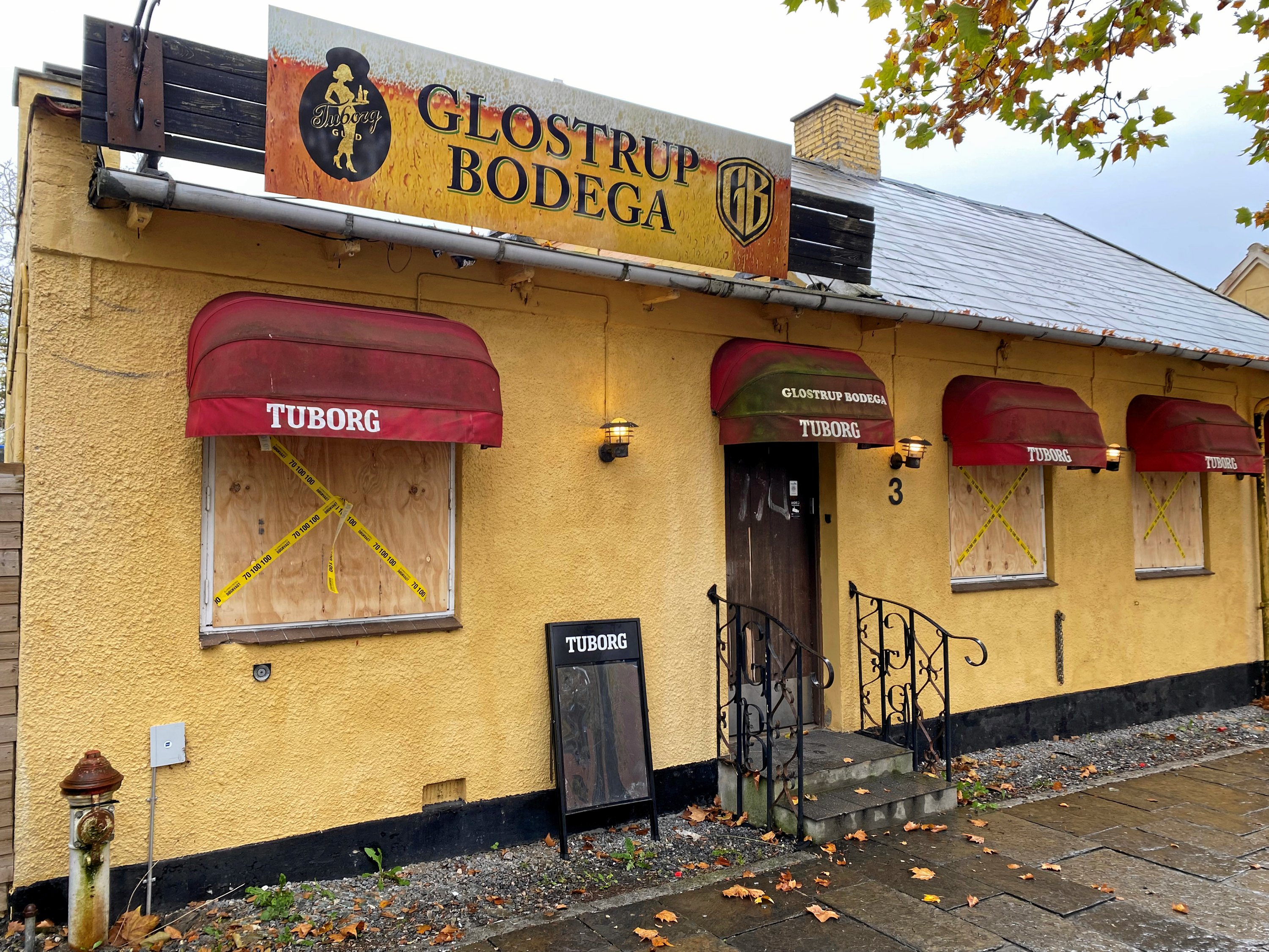 Glostrup Bodega blev lørdag 26. oktober udsat for hærværk, da personer med tilknytning til FCK og Brøndby stødte sammen ved værtshuset.