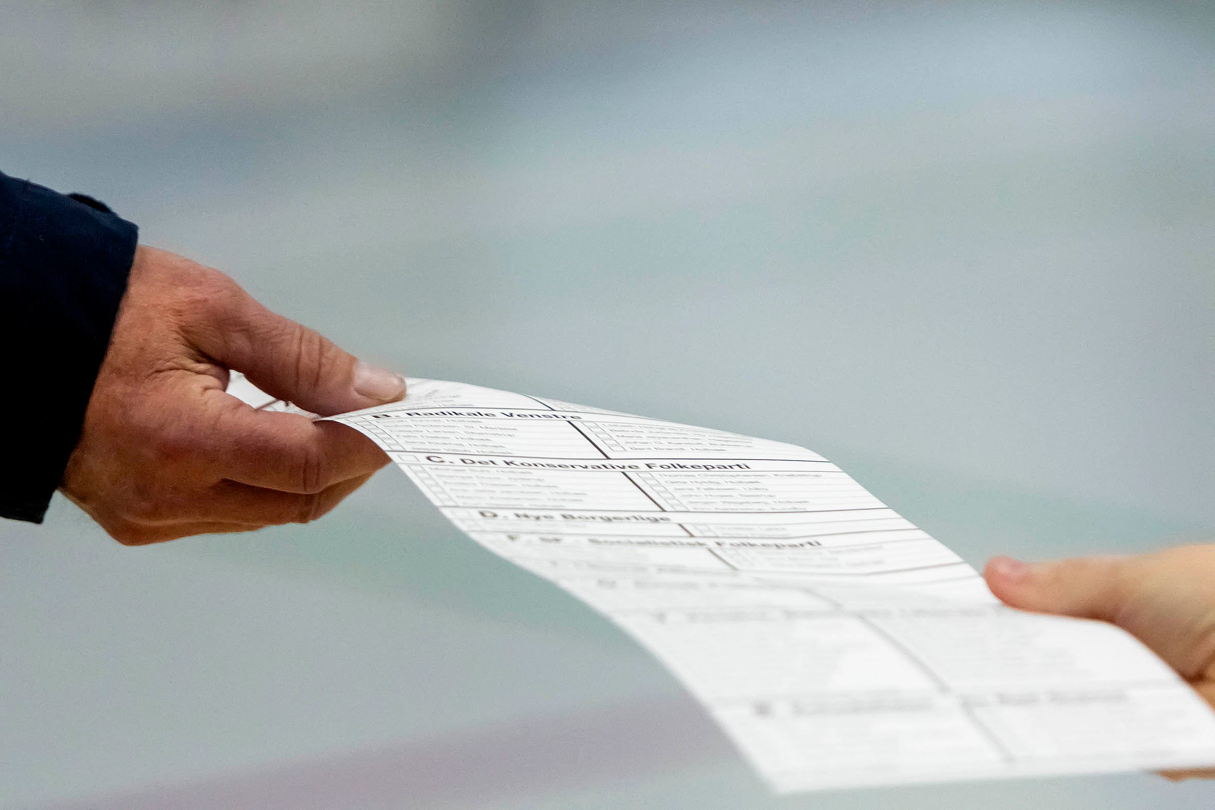 Husk det nu. Det er i morgen tirsdag den 18. november, der afholdes kommunal- og regionalvalg.