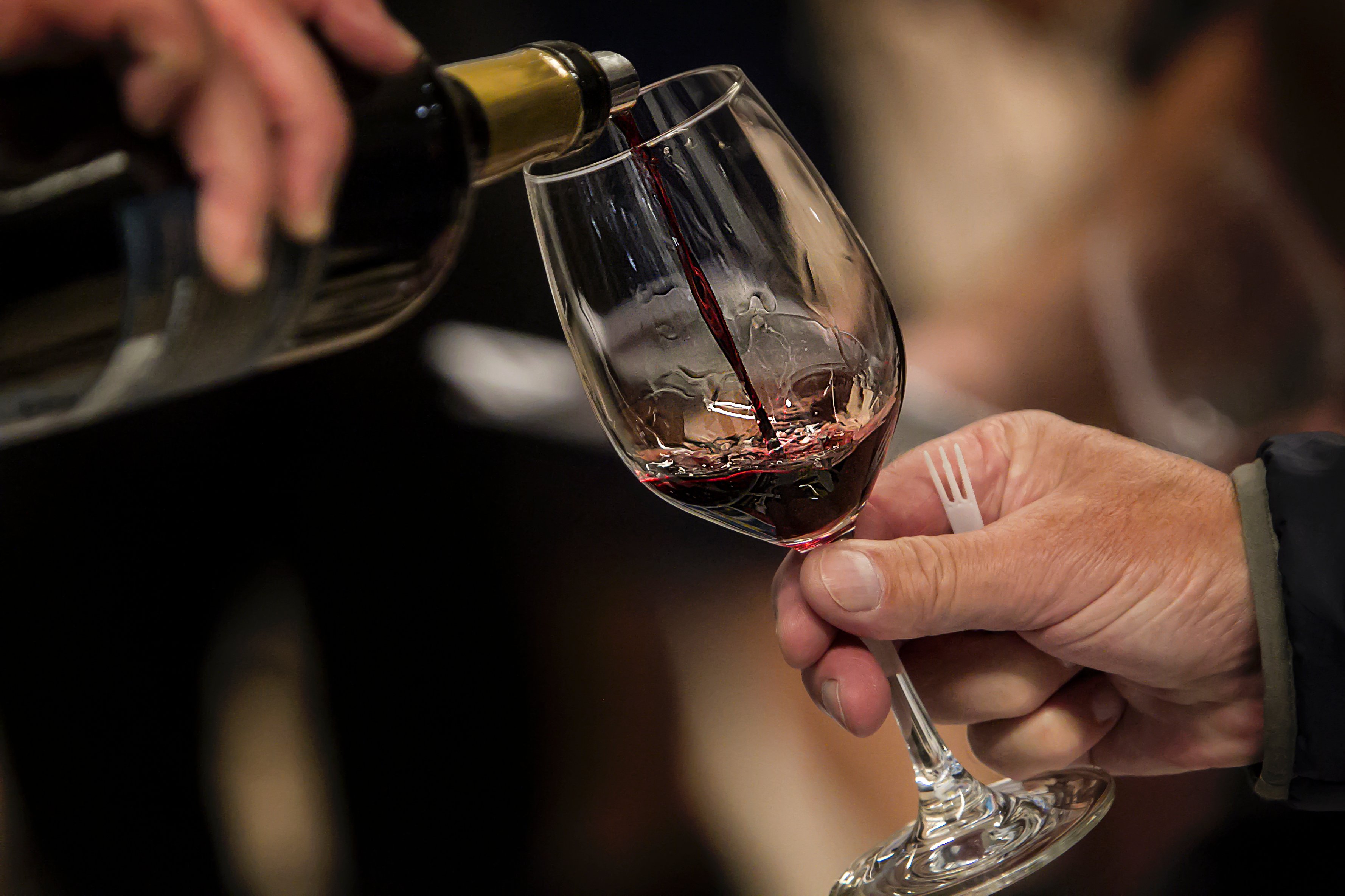 Den konkursramte vingård Barfod Vin på Røsnæs er på vej til at genopstå med en ny ejer, der planlægger at fortsætte driften.
