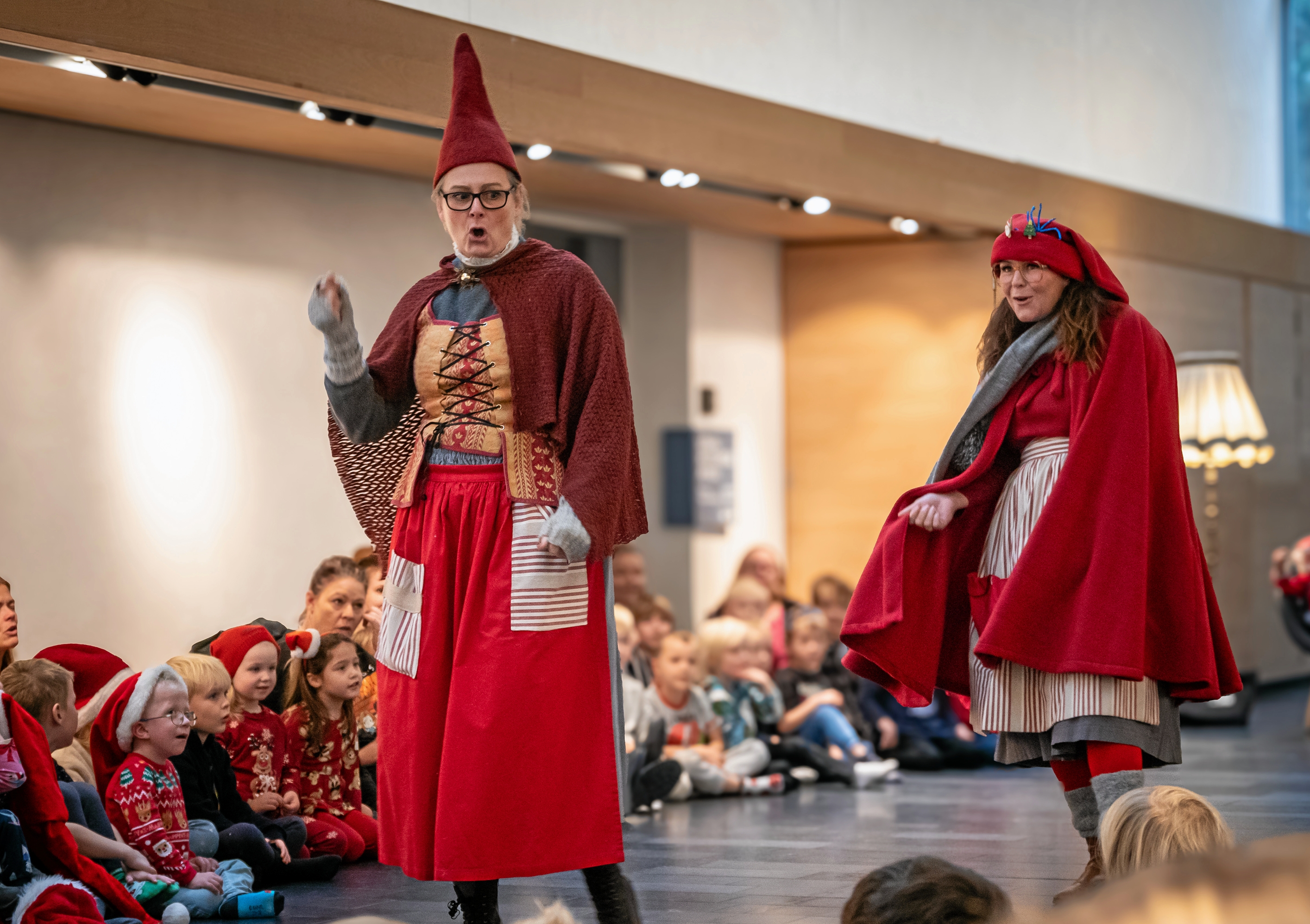 Nissekorpset tager også ud i Hillerøds butikker og kulturliv 15 dage i december. - Hillerød.nu/Ann Jørgensen Nissekorpset tager også ud i Hillerøds butikker og kulturliv 15 dage i december.