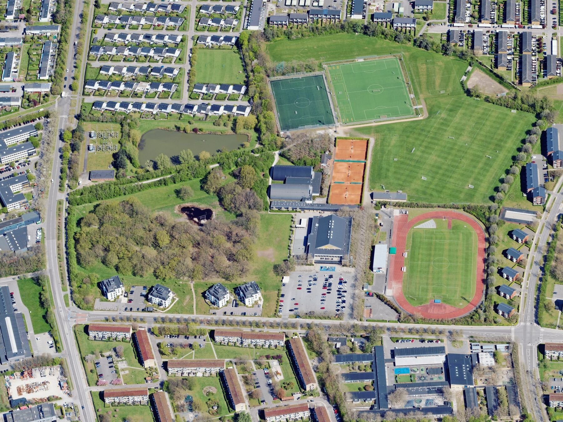 Det var i området omkring Glostrup Stadion, at overfaldet skete.