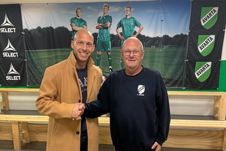 Michael Lumb blev præsenteret som en af de tre trænere for førsteholdet i december sidste år.