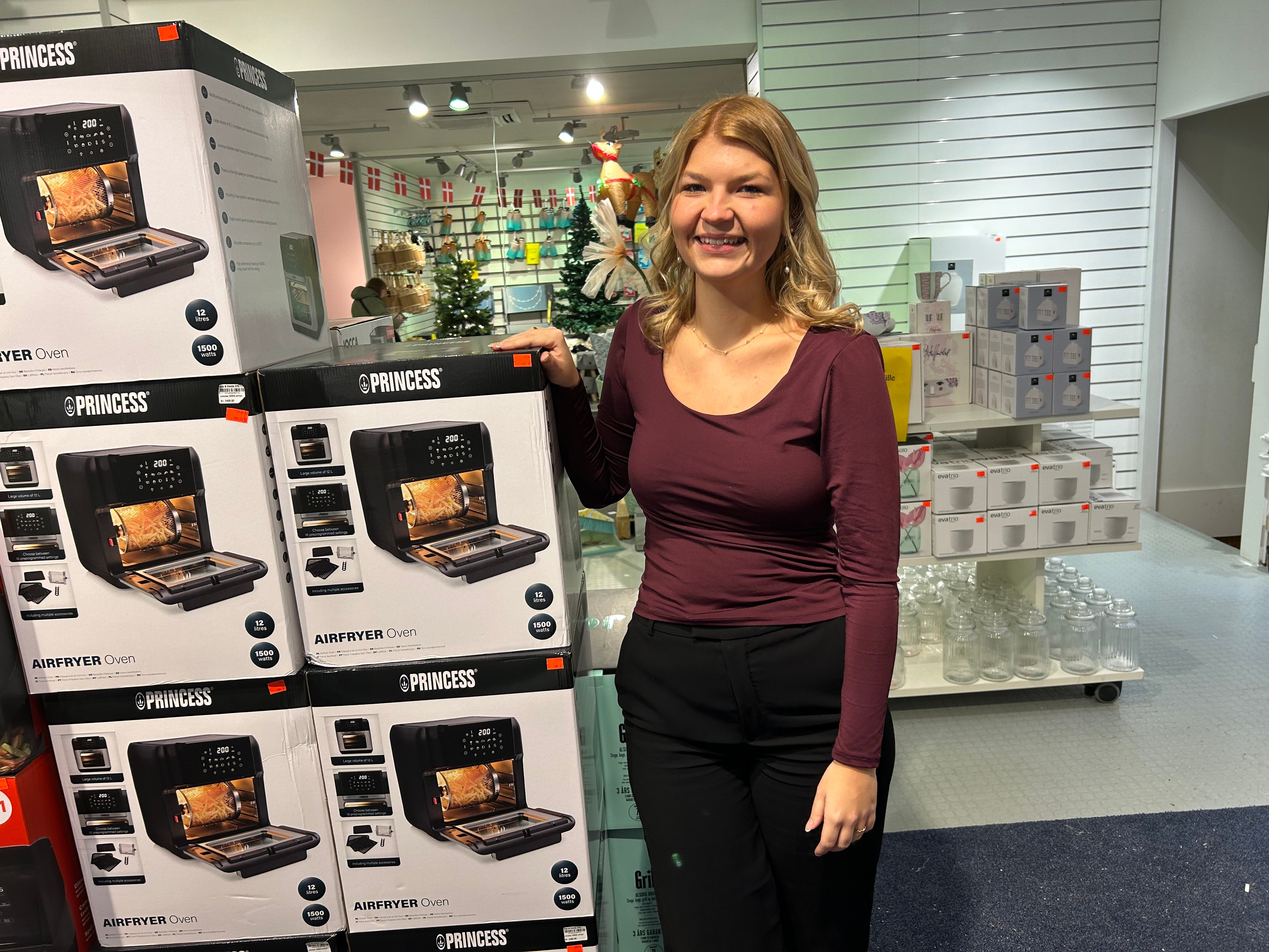 KK Outlet rykker ud - Kop & Kande Slagelse rykker ind i passagen ved Rådhuspladsen i Slagelse.