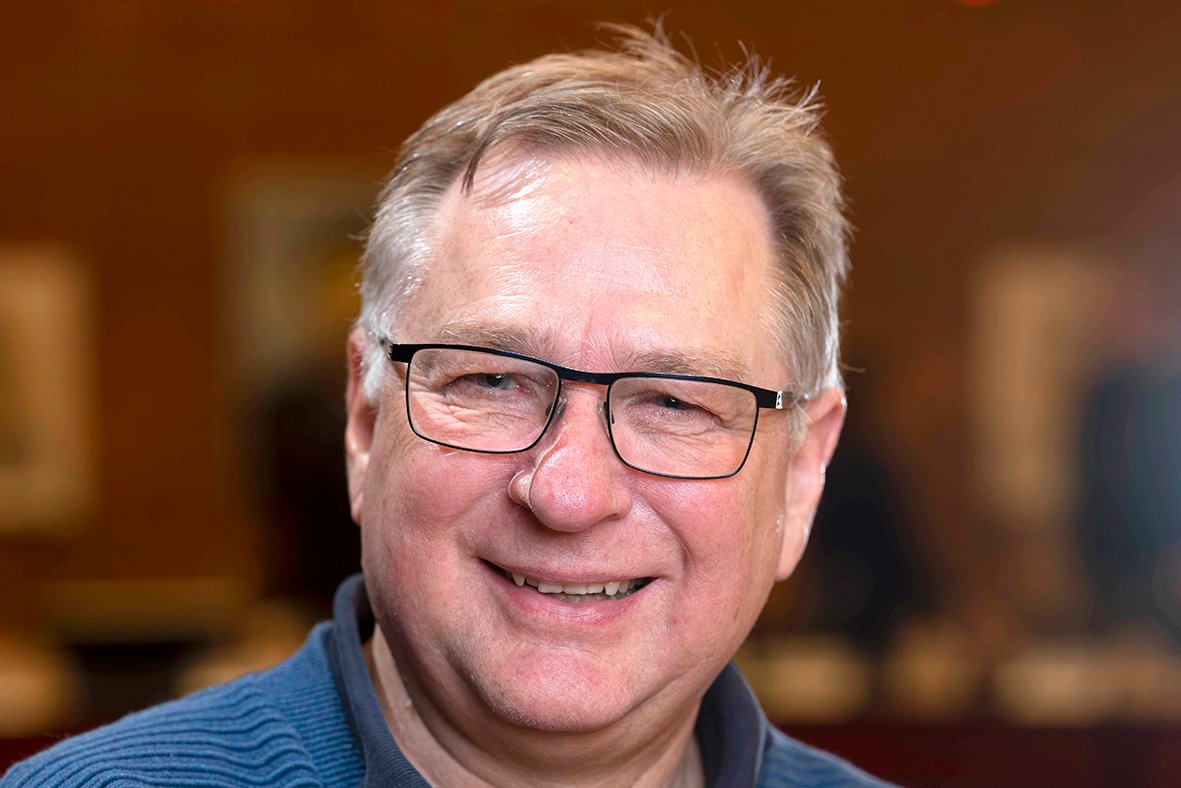 Ole Wedel-Brandt er medlem af byrådet i Ishøj og spidskandidat til kommunalvalget for Enhedslisten.