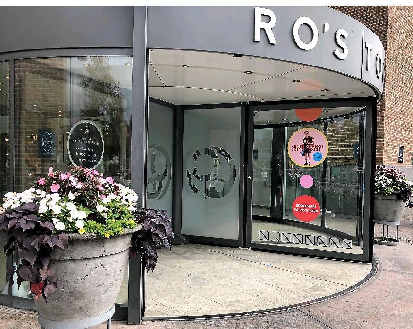 I 11 år holdt tøjbutikken til på Ro's Torv, nu er butikken begæret konkurs.