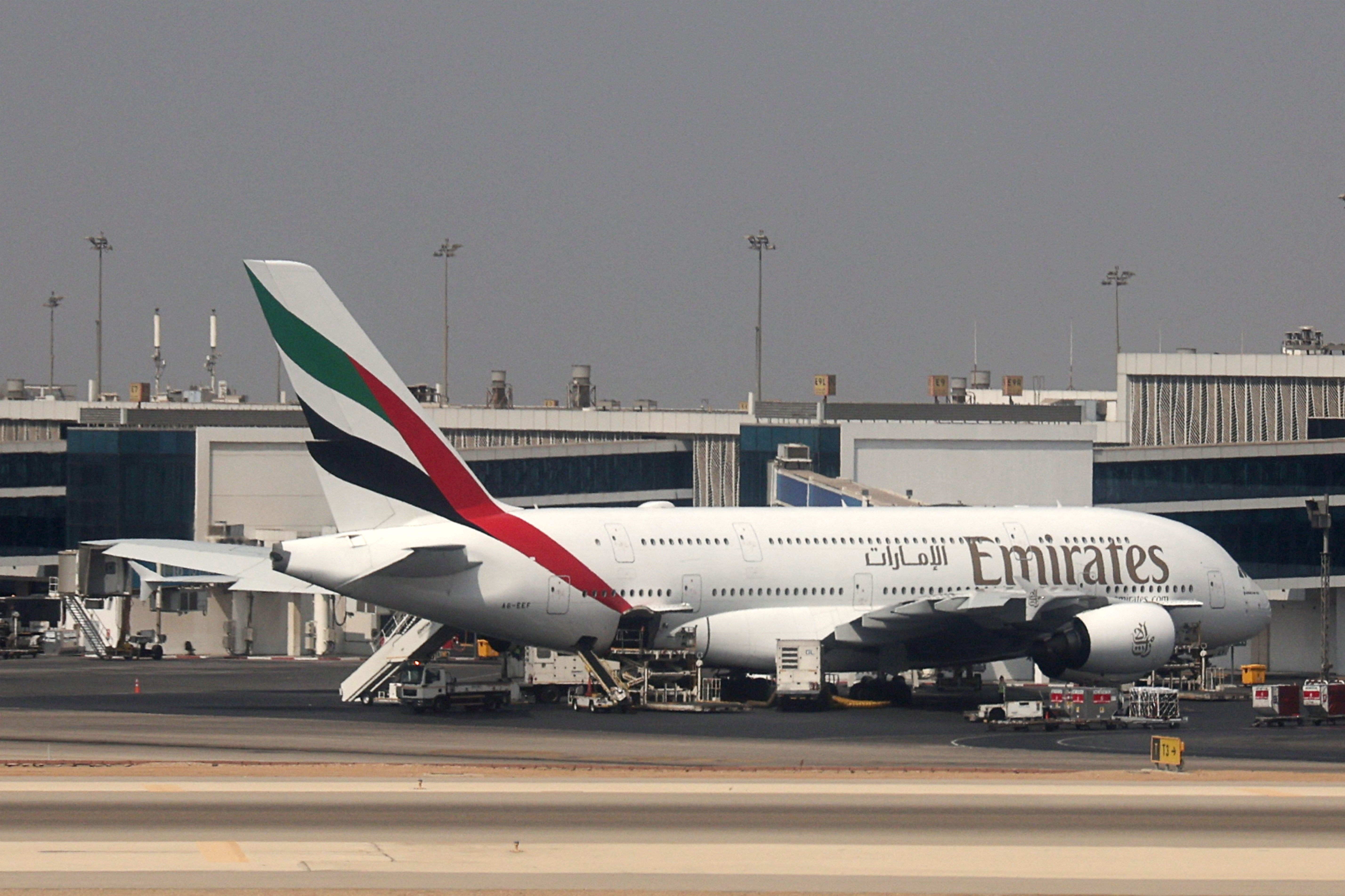 Emirates flyver passagerfly mellem København og Dubai alle ugens dage. Fra 1. januar 2025 betjenes ruten af verdens største passagerfly, Airbus A380. På billedet ses flytypen i den internationale lufthavn i Egyptens hovedstad, Kairo. (Arkivfoto).