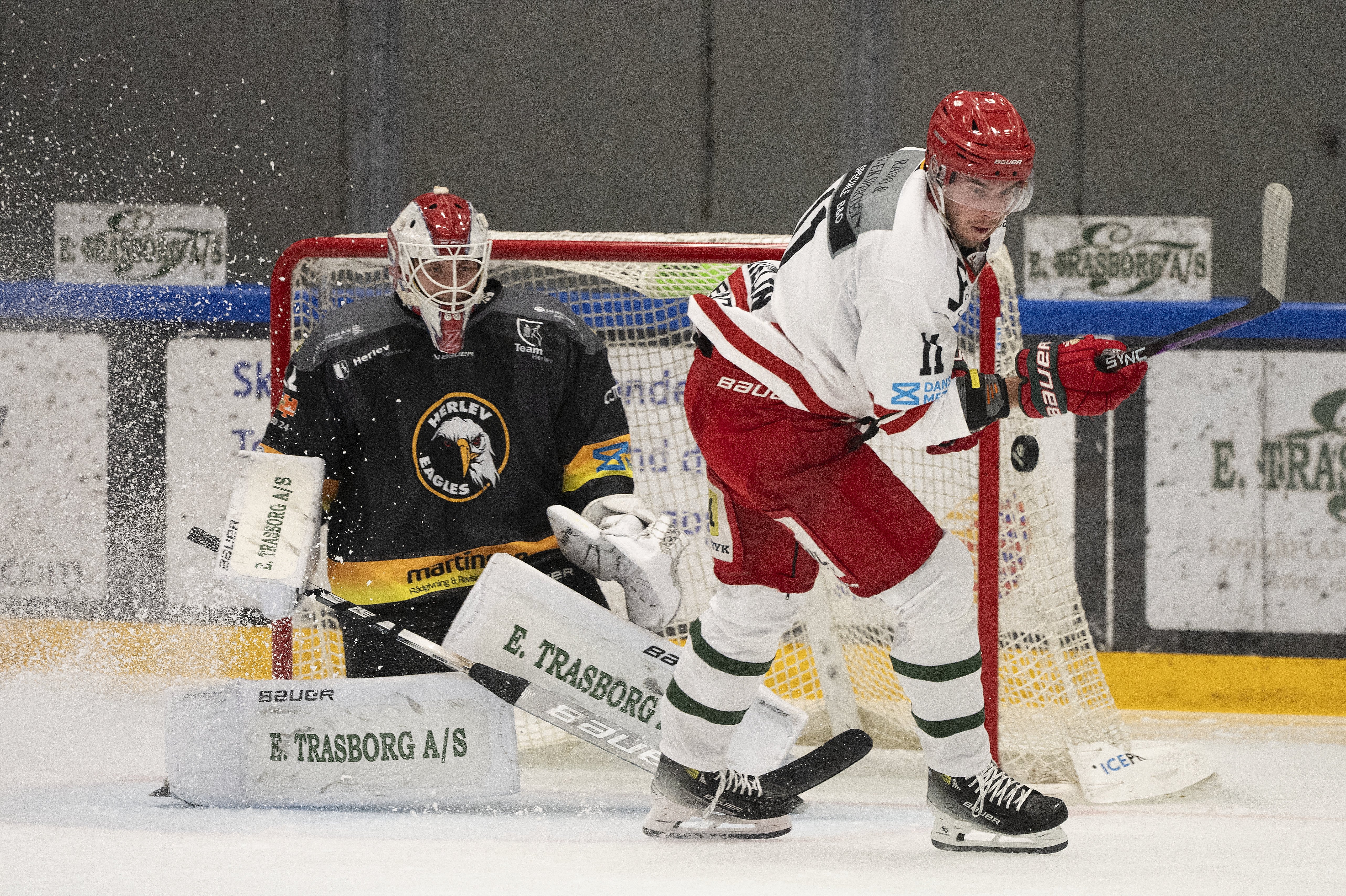Odense Bulldogs' Joakim Thelin var hårdt ved Rødovre Mighty Bulls tirsdag. Han stod for fire mål og to assister i fynboernes sejr. (Arkivfoto).