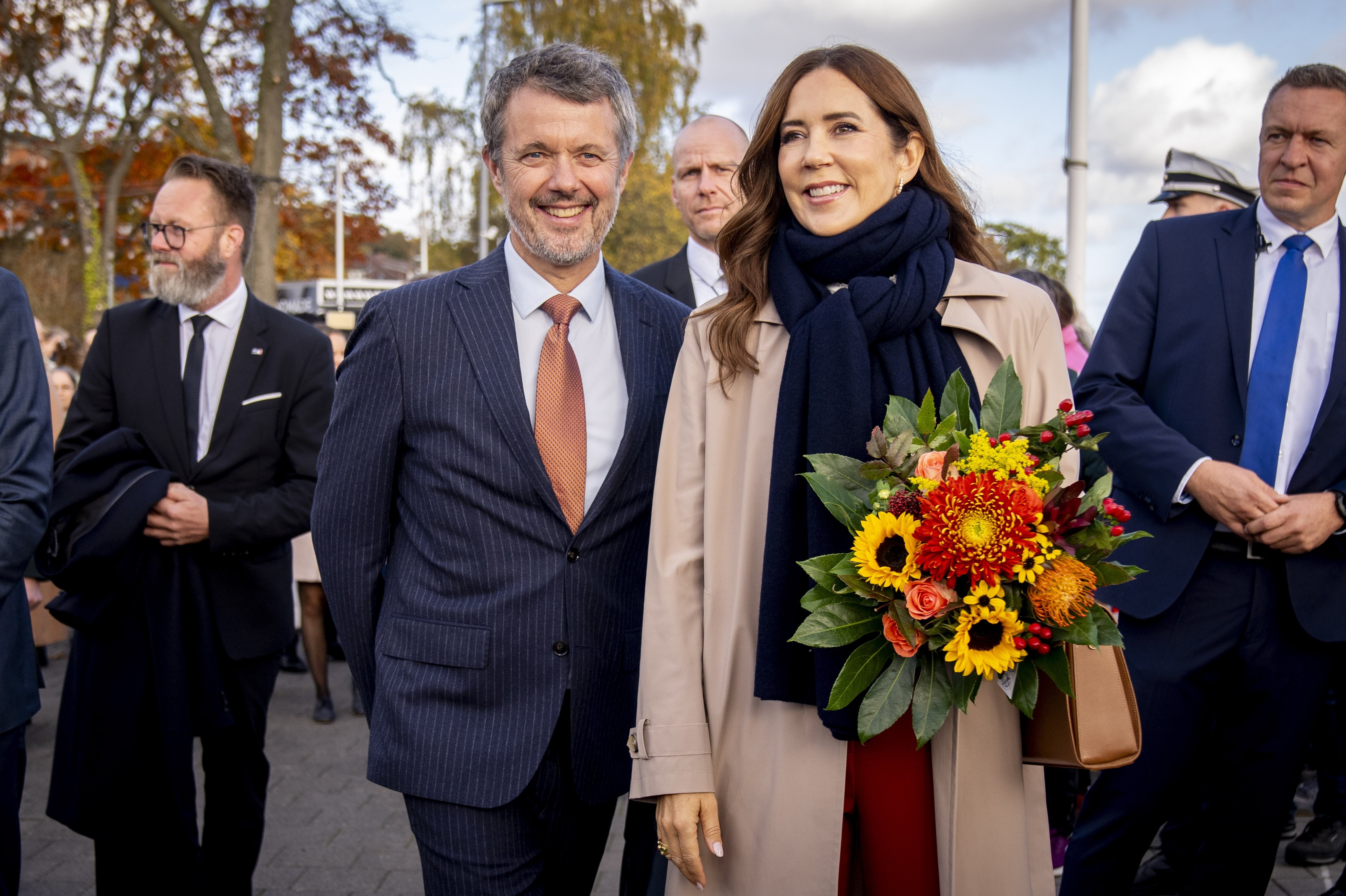 Kongeparret har tidligere mødt kritik for sin grønne profil. På billedet ses de på tysk tiltrædelsesbesøg i oktober. (Arkivfoto).