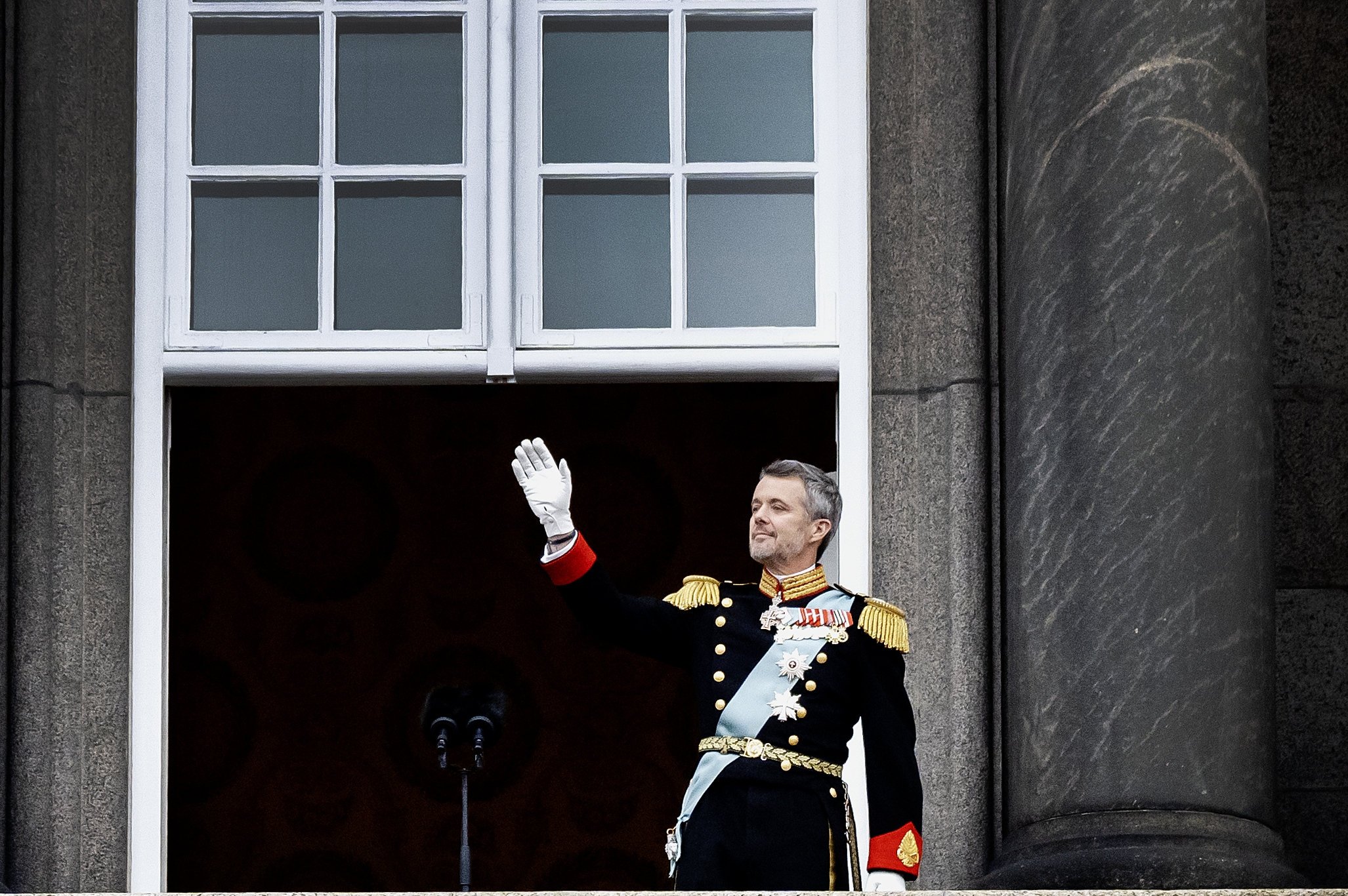 En måling foretaget af Voxmeter for Ritzau viser, at et stort flertal i befolkningen synes, at kong Frederik gør det godt. (Arkivfoto).