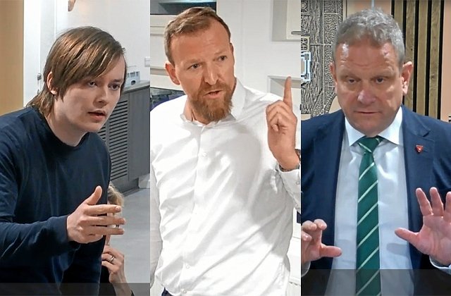 I clinch på kommunalbestyrelsesmødet mandag. Fra venstre Marcus Guldager (S), Jesper Sperling (V) og borgmester Morten Slotved (K).