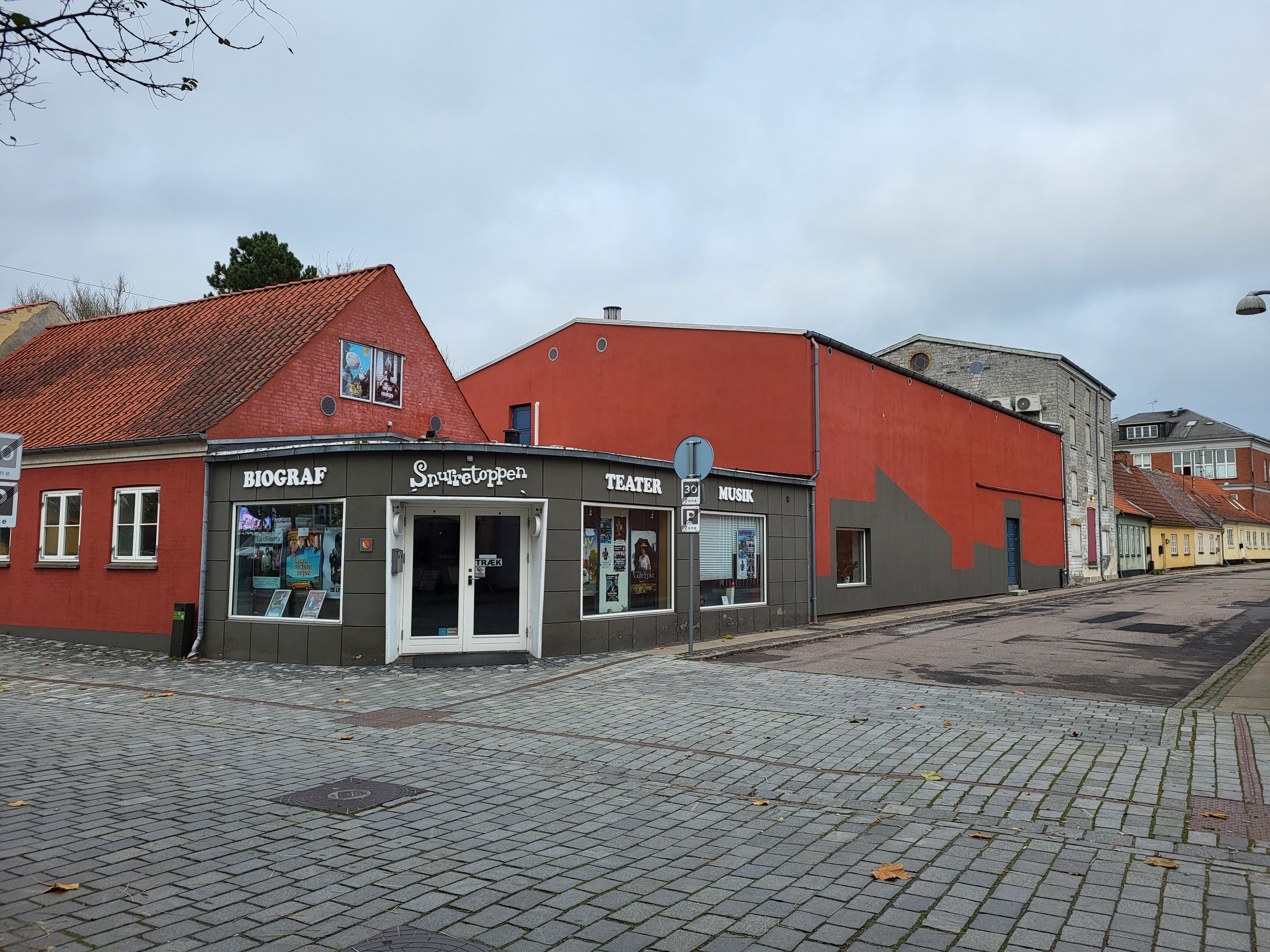 Snurretoppen har samlet fire rigtig gode film i en filmklub-pakke, så filmene kan opleves med en rabat.