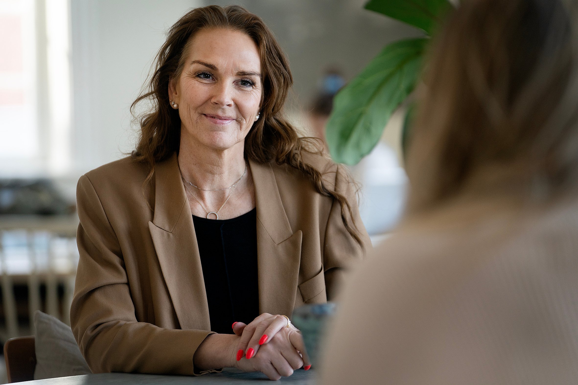 Seniorstyrkens kandidater er motiveret af lysten til at arbejde, og ikke udsigten til en månedslån - og det var det, der fik Susanne Balle til at sige ja til jobbet som konsulent i vikarbureauet, der nu er åbnet i Hillerød.