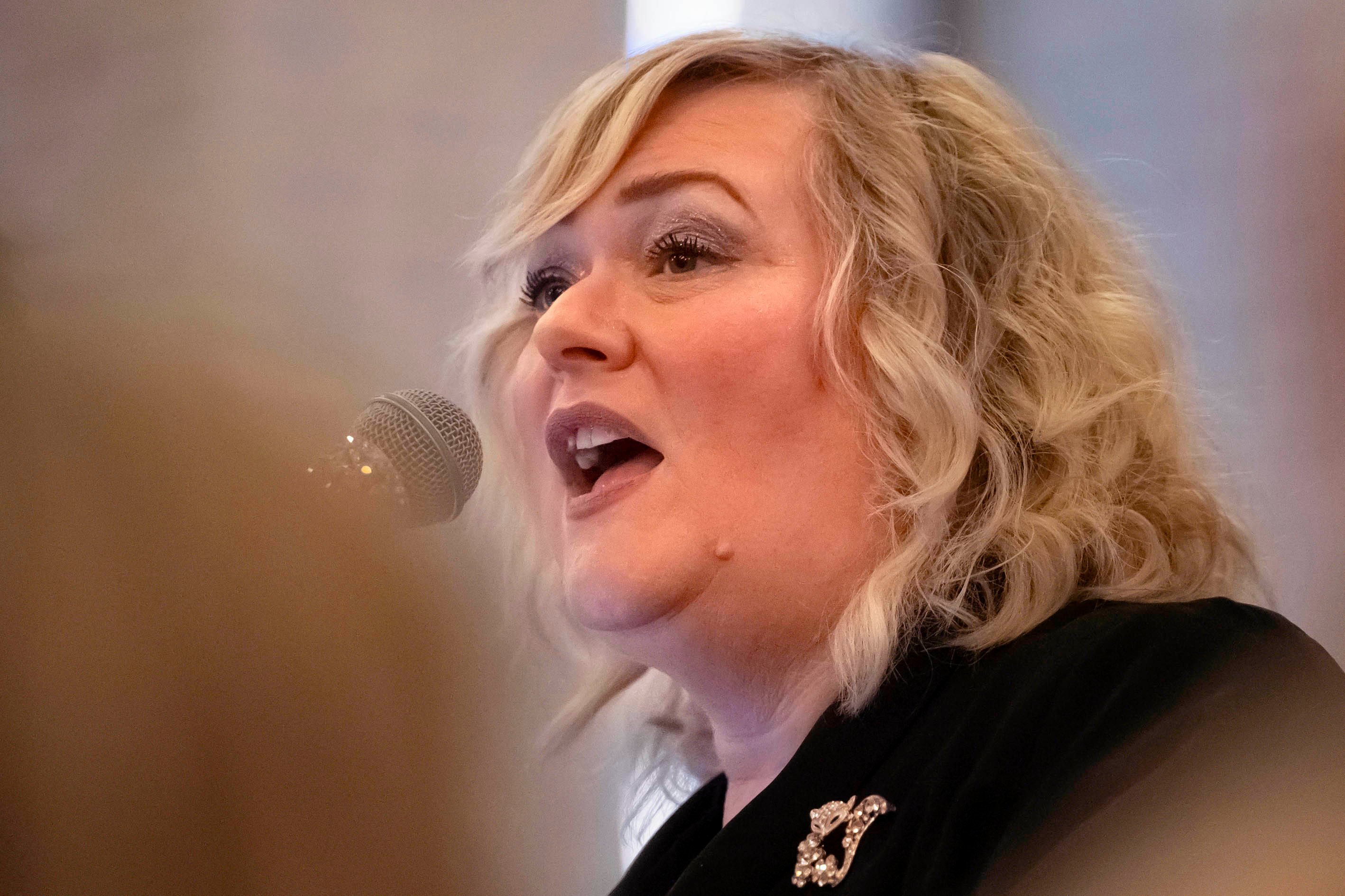 Marie Carmen Koppel giver koncert.