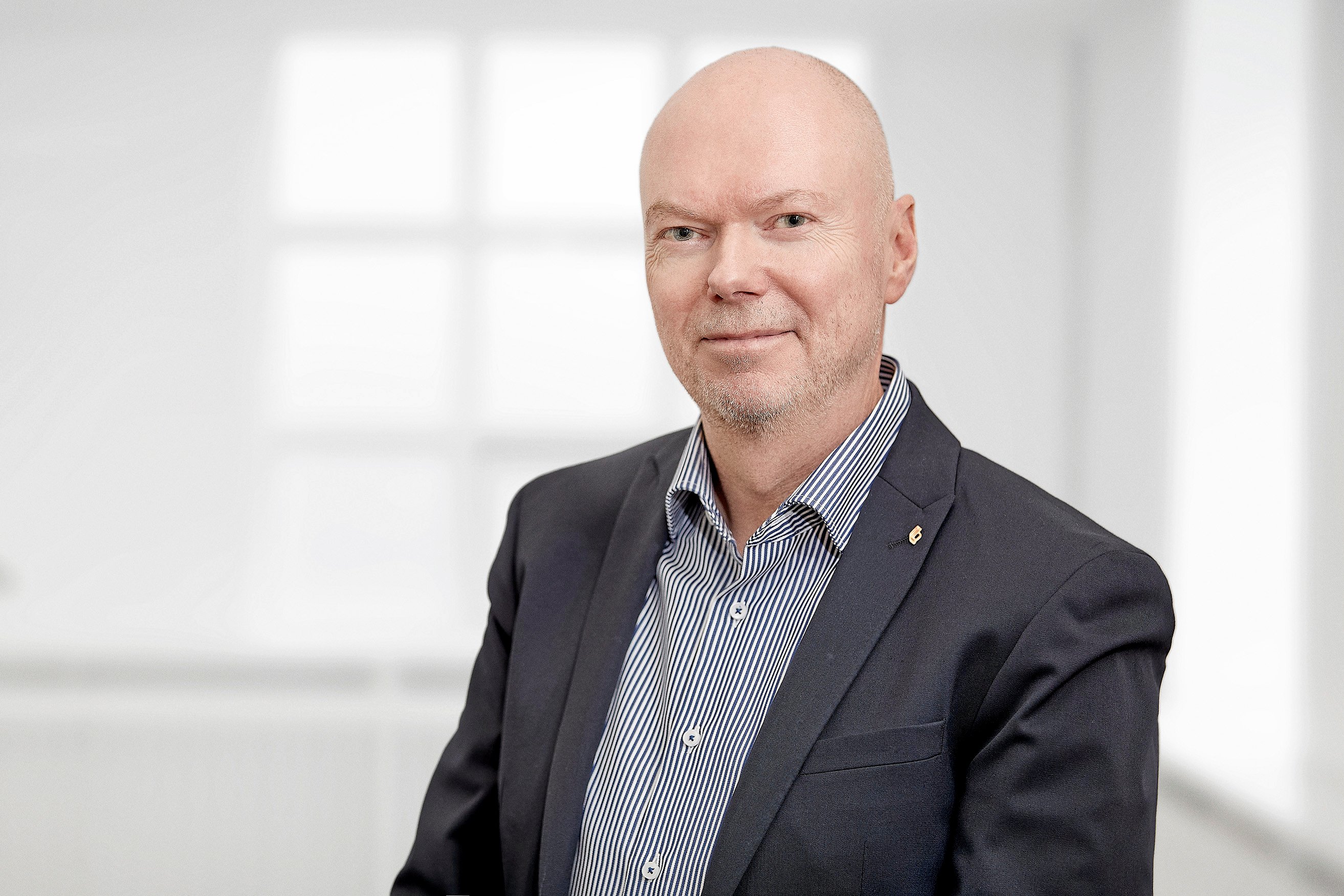 Allan Aaskov, direktør i Lollands Bank, er meget tilfreds med halvårsregnskabet.