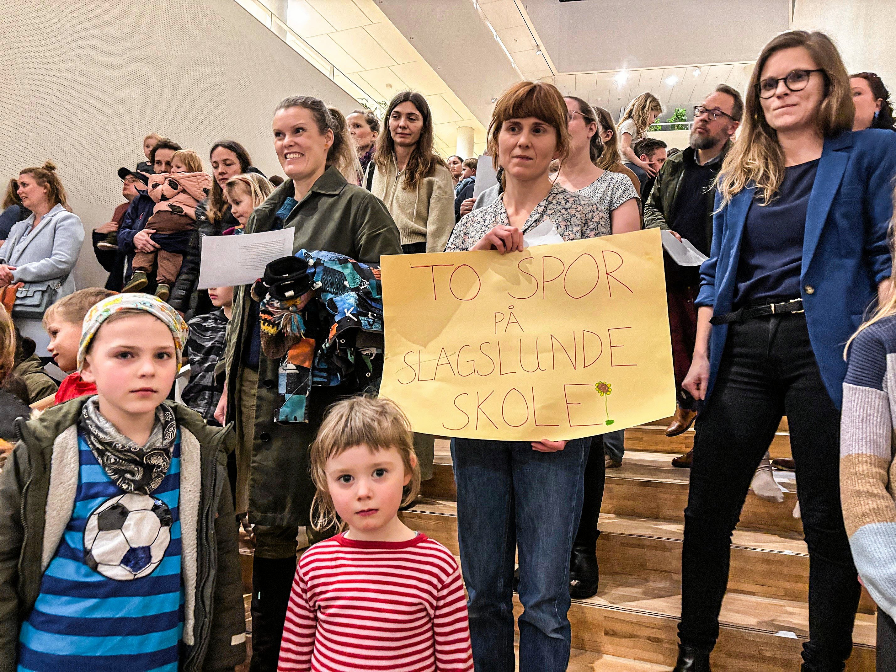Forældrene i Slagslunde lagde ikke skjul på deres ønske om to spor på den lokale skole, men flertallet i byrådet ville det anderledes.