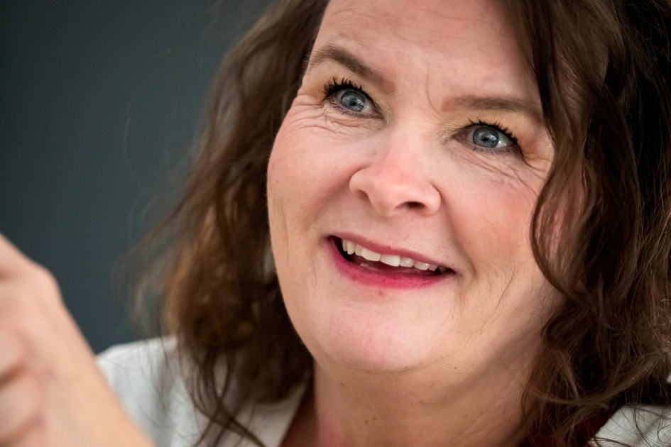 Henriette Bruger Tonsvis Af Kr fter P Andre Selvom Hun Selv Har Kr ft henriette-bruger-tonsvis-af-kr-fter-p-andre-selvom-hun-selv-har-kr-ft
