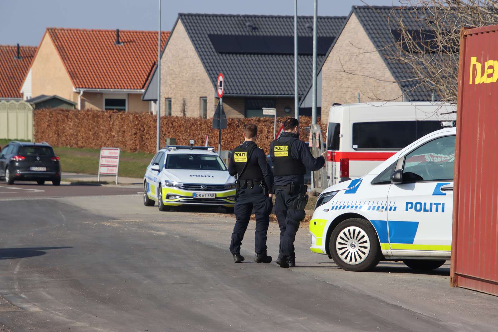 Politiet leder fortsat efter gerningsmanden til et overfald på en kvinde lørdag morgen