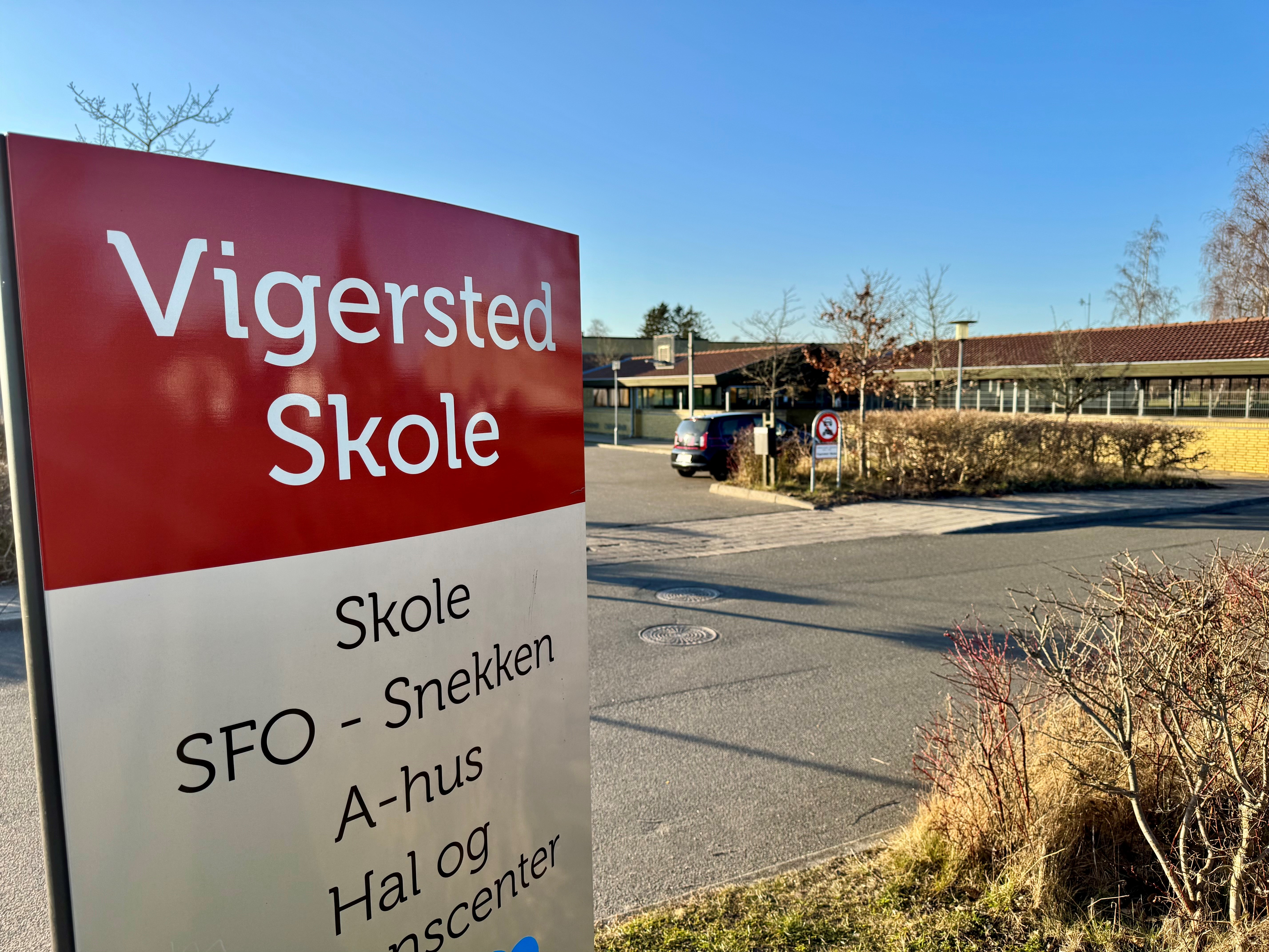 Skolelæreren blev hjemsendt fra Vigersted Skole.