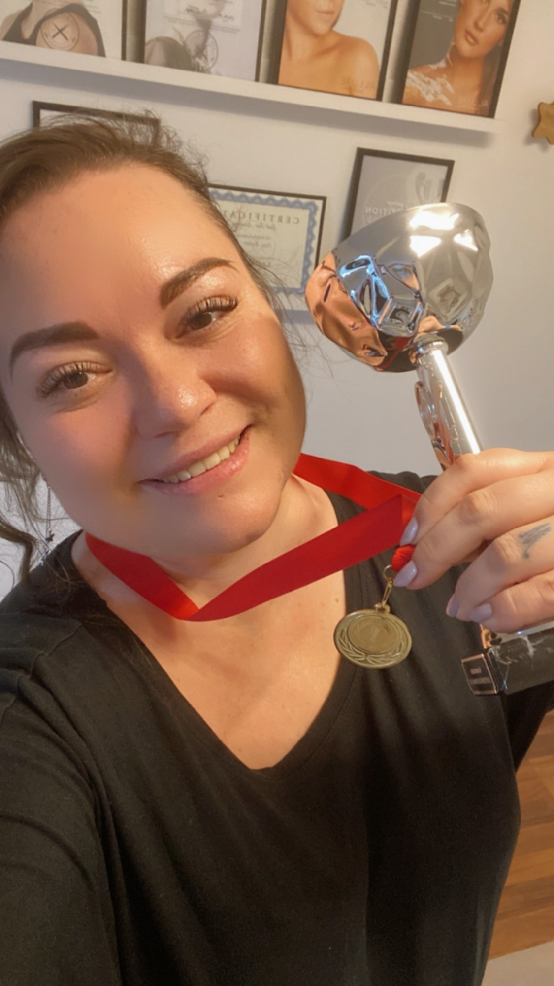 Mona Nielsen fra Nivå kan nu kalde sig danmarksmester i vipper