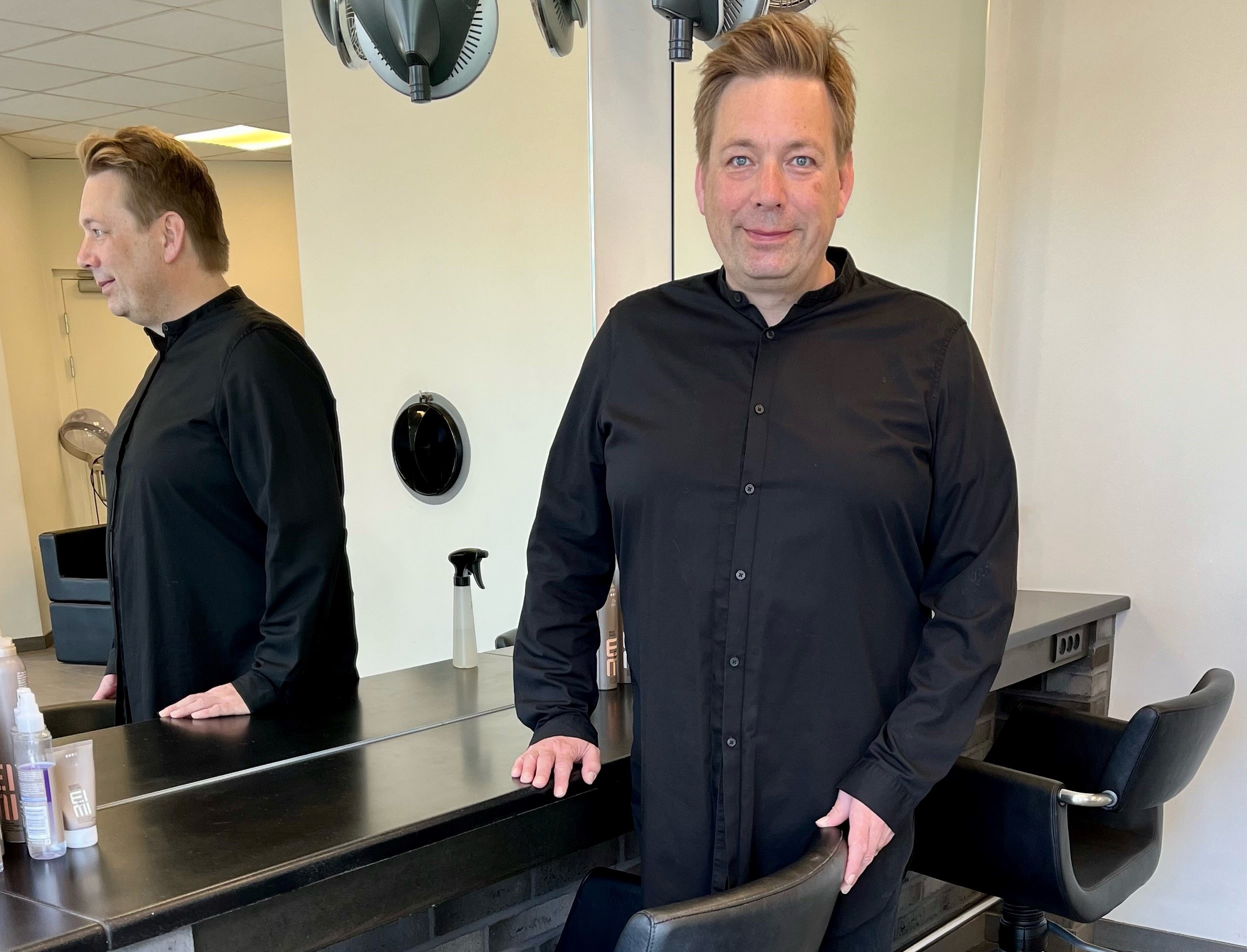 Ole Knudsen har solgt sin salon i Ahlgade og er ny formand for DOFK.