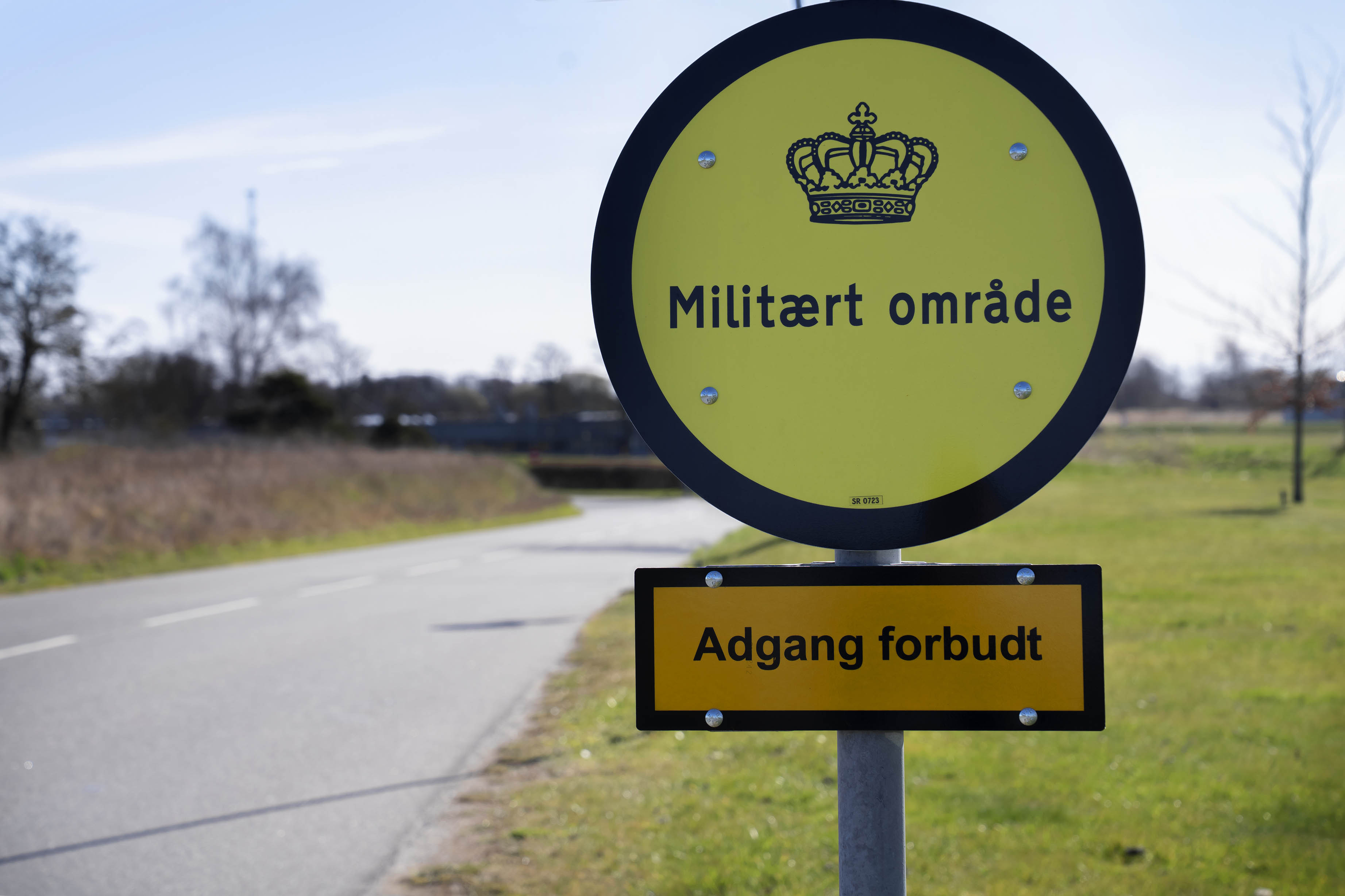 Det er risikabelt at tilsidesætte miljølovgivning på Flyvestation Skalstrup, advarer Alternativet.