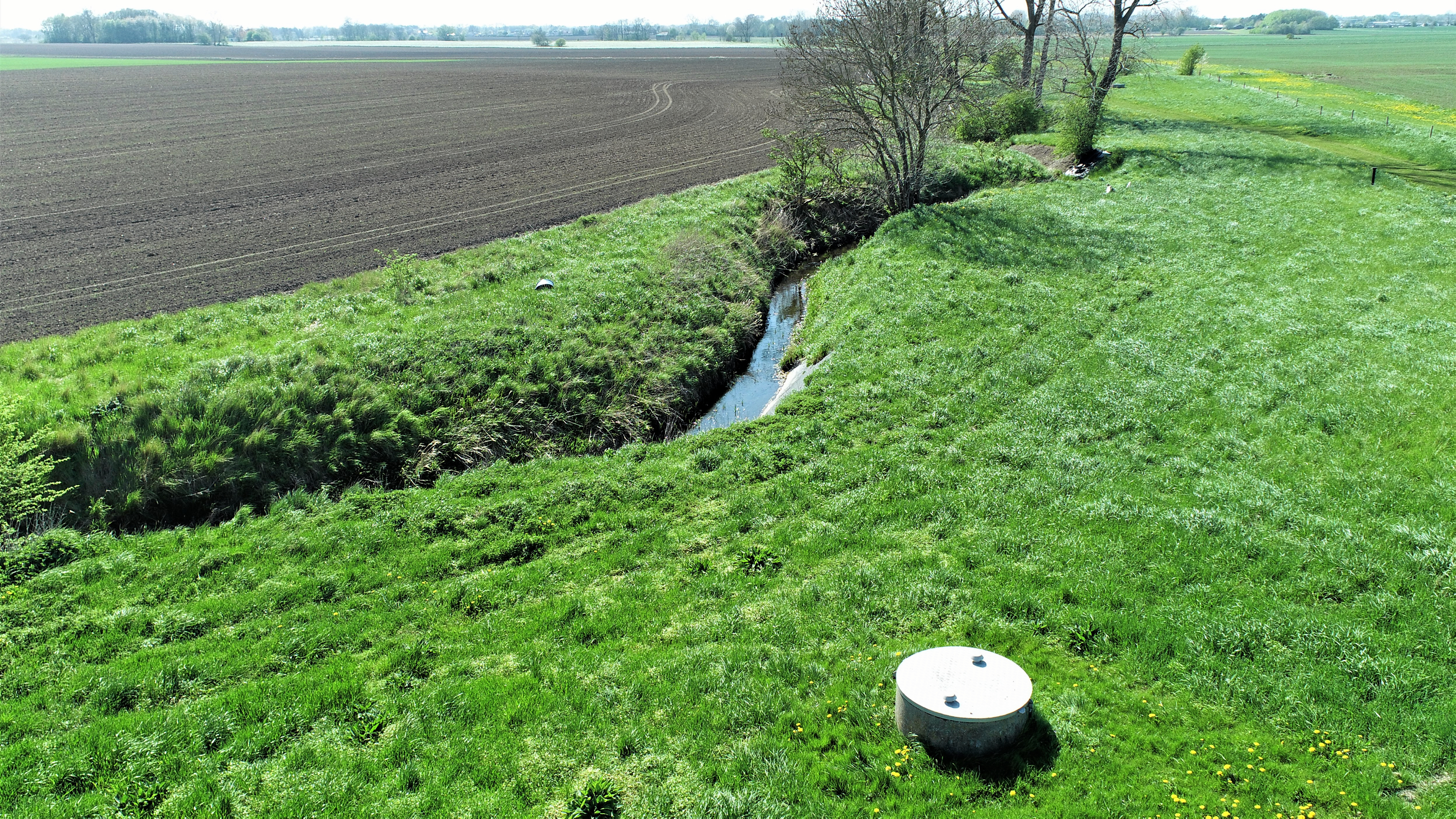 Strid om drikkevandsboring mellem miljøminister Magnus Heunicke og blandt andet Ringsted Kommune understreger, hvordan komplekse miljøsager kan udvikle sig til en kamp mellem statens krav og kommunernes praktiske virkelighed.