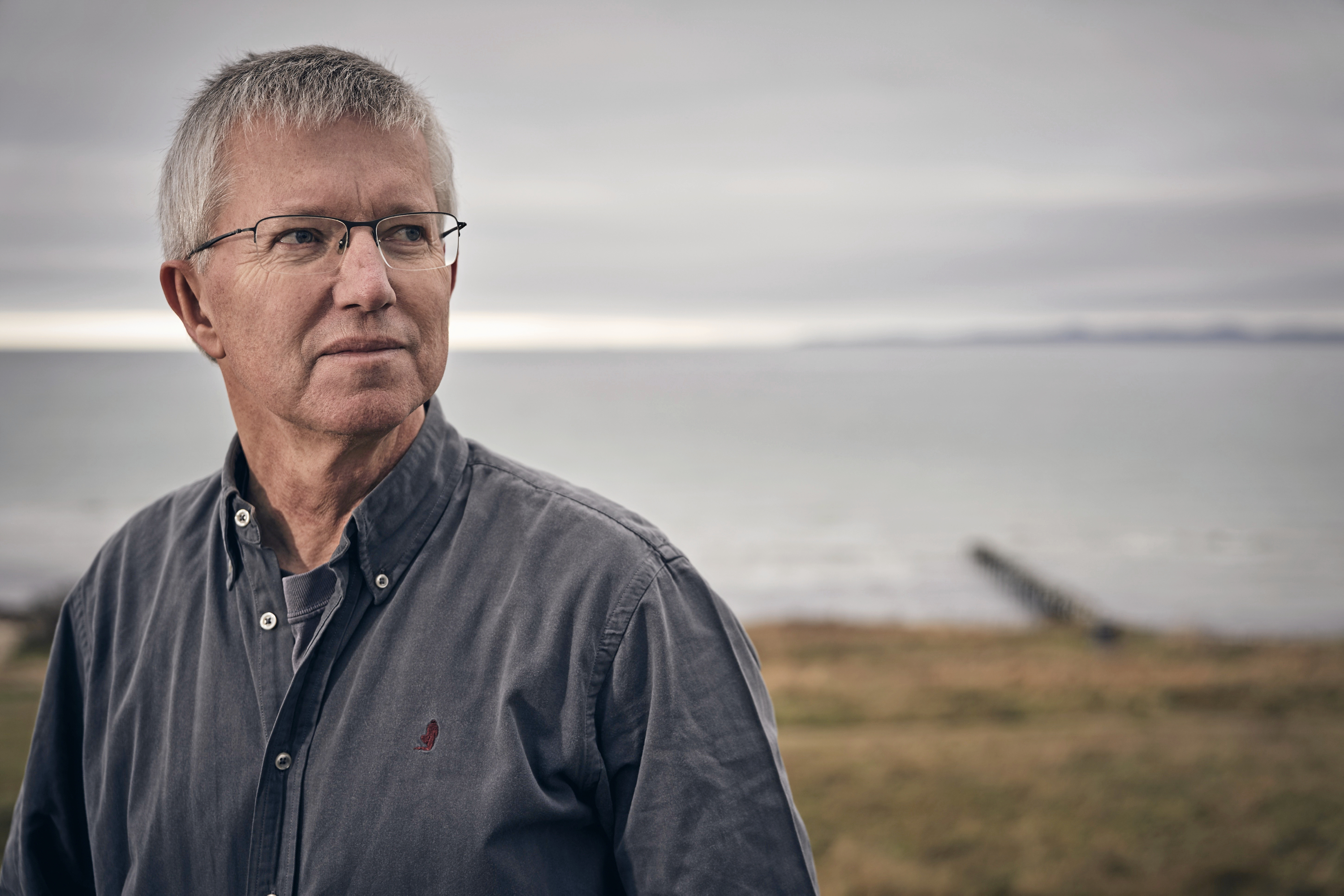 Jørn Henrik Olsen er forfatter og ph.d.