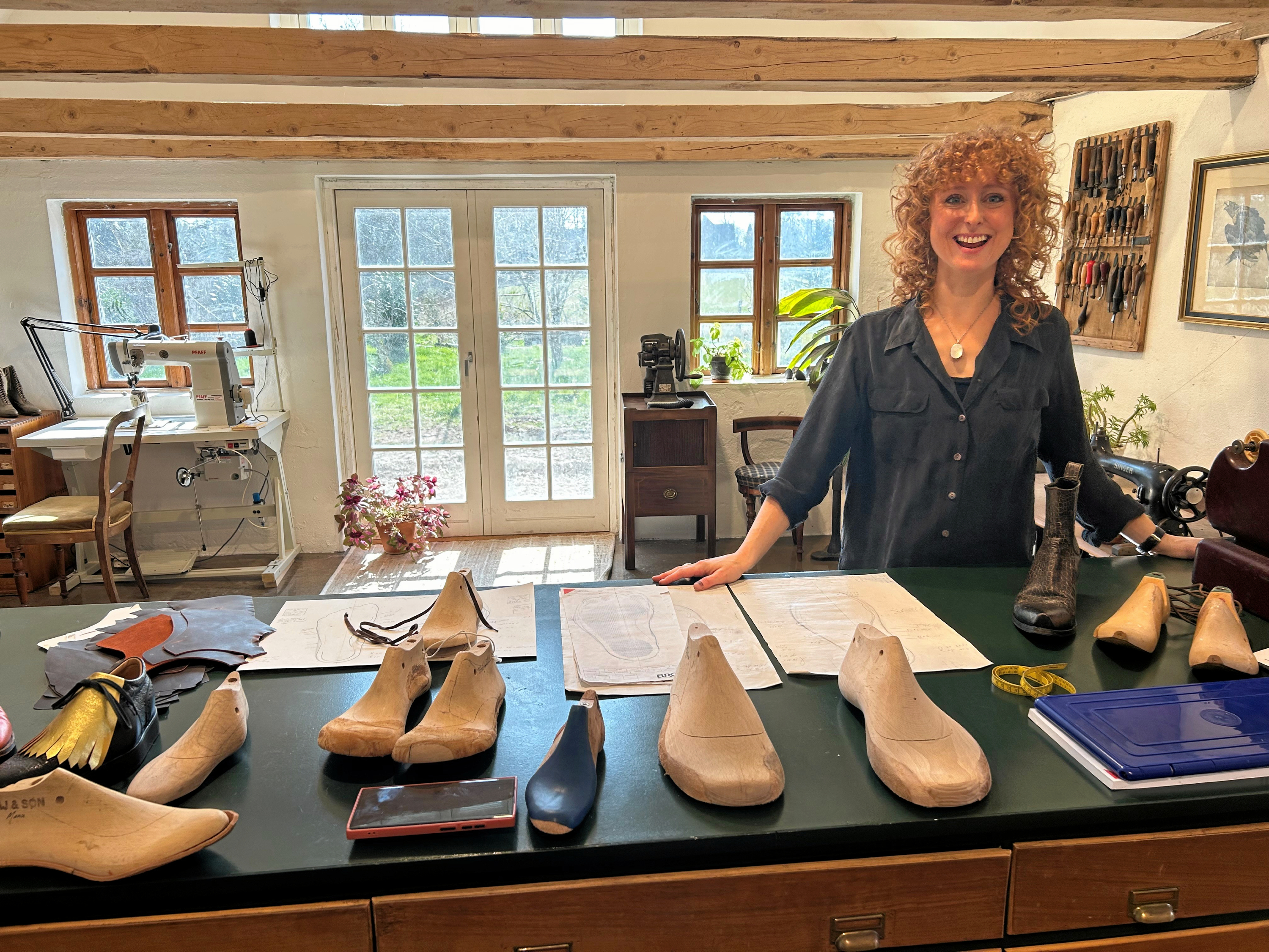 Maria Eriksens Skræddersyede Sko er åbnet nord for Sorø, hvor der er åbent hus 3. maj.
