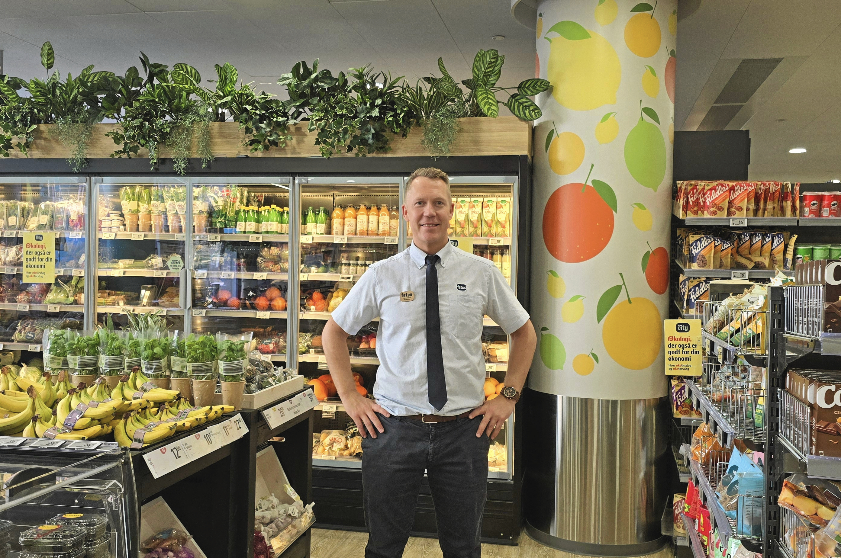 Når den nye føtex Food i Smidstrup, Gilleleje slår dørene op, bliver det med Danny Olsen i spidsen som varehuschef. Han ser frem til at tage turen til Nordsjælland hver dag.