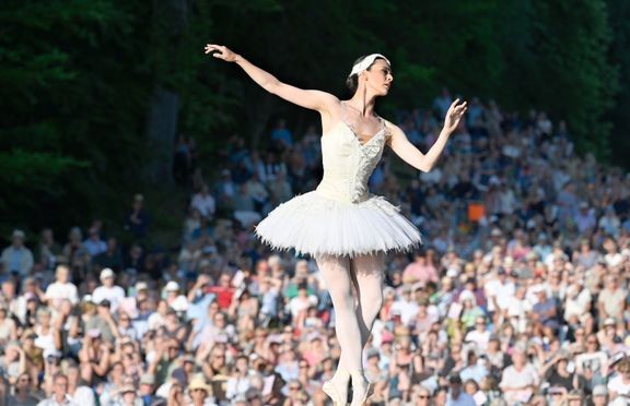 Den Kongelige Sommerballet lægger vejen forbi Fredensborg Slotshave til sommer.