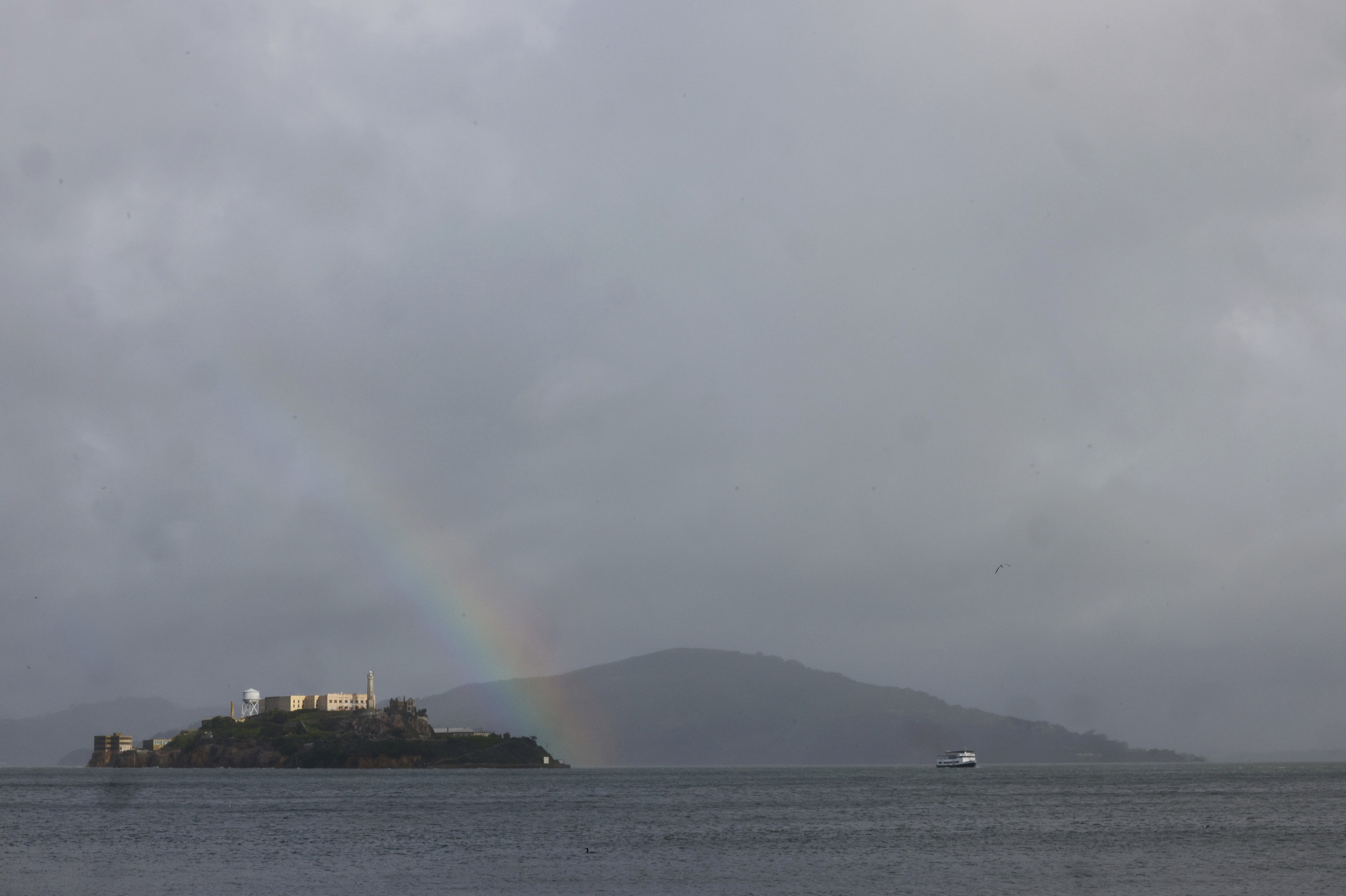Fængslet Alcatraz lå på øen Alcatraz to kilometer ud for San Franciscos kyst i Californien. Nu vil den amerikanske præsident, Donald Trump, genåbne fængslet, der lukkede i 1963. (Arkivfoto).