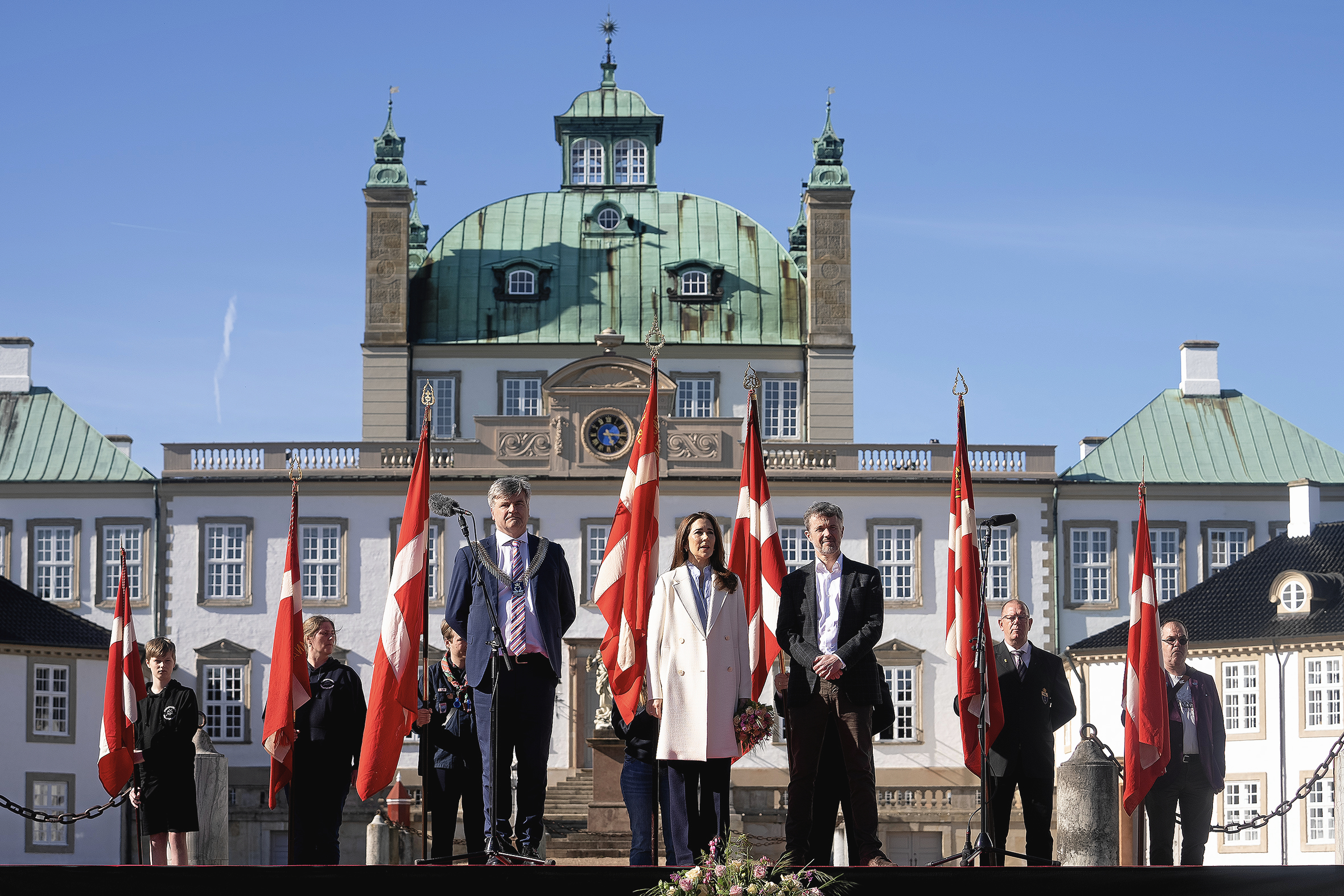 Kulturministeren peger blandt andet på Fredensborg Slot som en oplagt filmkulisse. Billedet her er taget i anledning af, at Kongeparret flyttede ind på slottet tidligere på året.