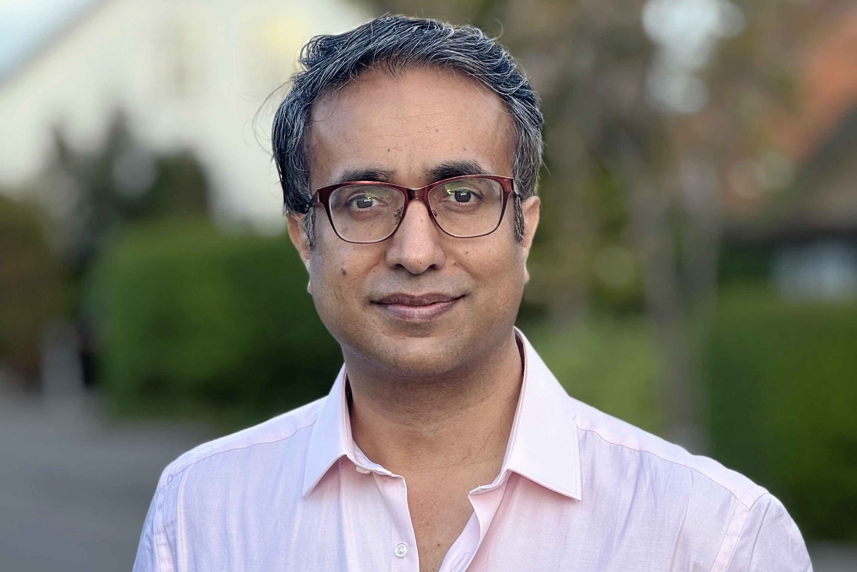 Nadeem Farooq (R) er valgt til byrådet for Radikale Venstre. - Privatfoto Nadeem Farooq (R) er valgt til byrådet for Radikale Venstre.