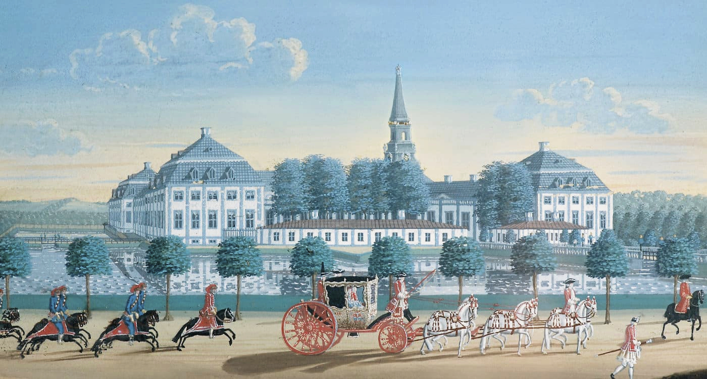 Hirschholm Slot som overdådig sommerresidens for kongefamilien stod kun i 66 år.