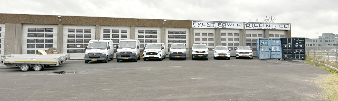 Med fast base i Roskilde og et stærkt netværk i ryggen leverer Dilling El alt fra byggestrøm og eventstrøm til avancerede el-installationer og energioptimeringer for både private og erhvervskunder. Med fast base i Roskilde og et stærkt netværk i ryggen leverer Dilling El alt fra byggestrøm og eventstrøm til avancerede el-installationer og energioptimeringer for både private og erhvervskunder.