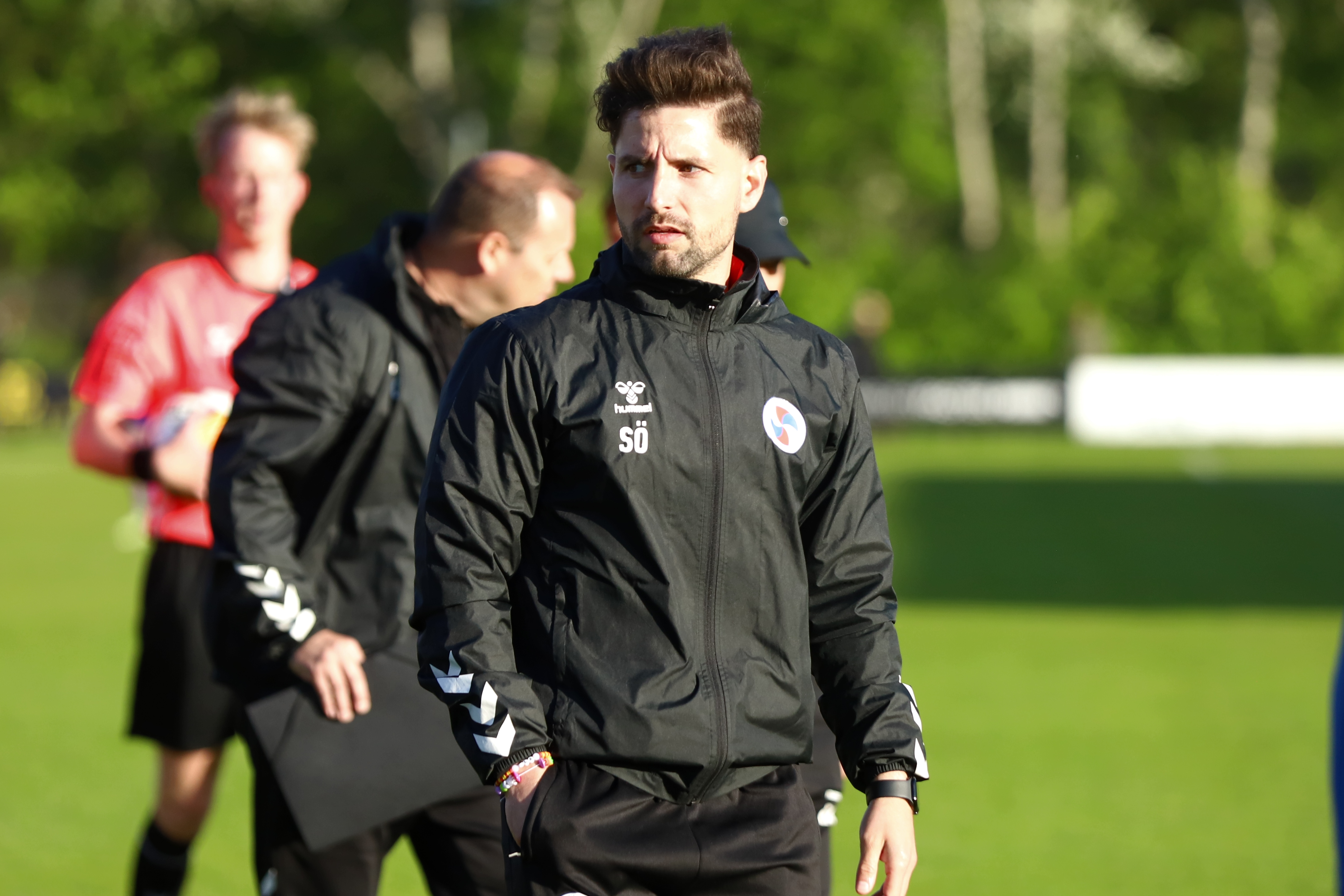 Saban Özdogan er assistenttræner i Holbæk B&I.