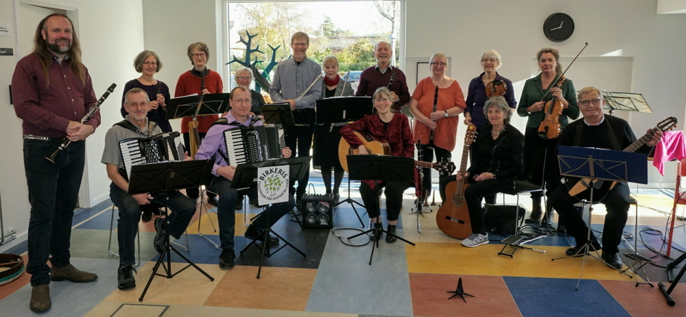 Ved åbent hus-arrangementet kommer Birkeris og spiller.