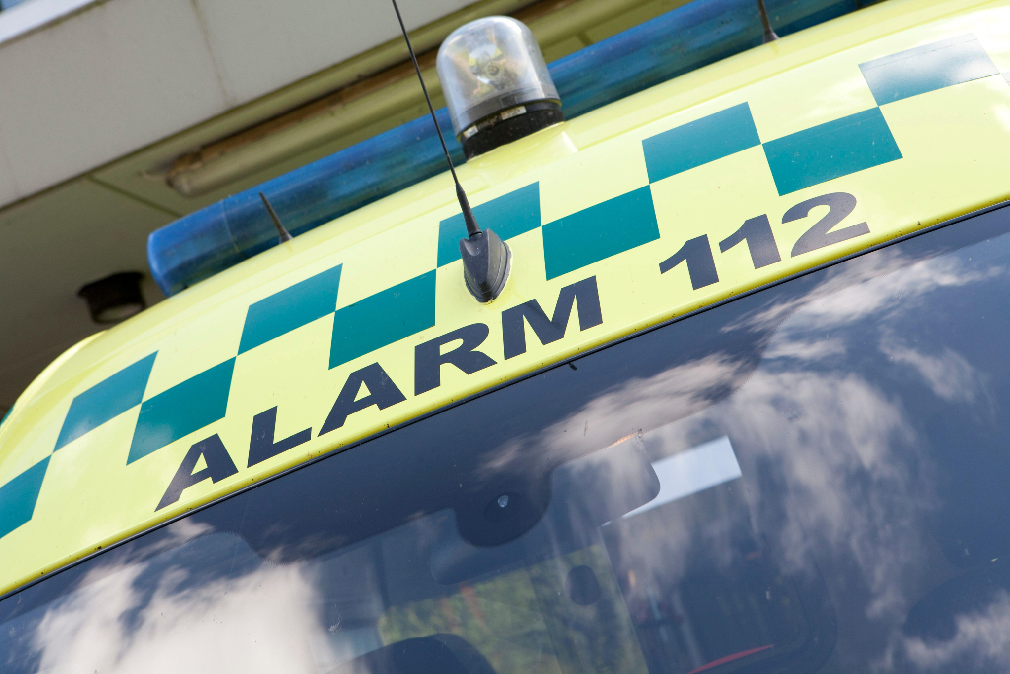 Der var både ambulance og redningsfolk afsted til ulykken.