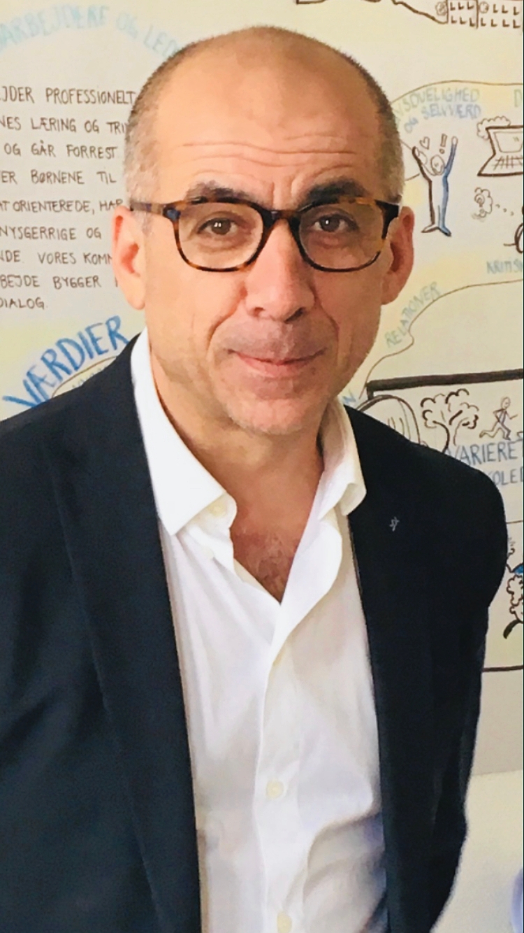 Yasar Cakmak, skoleleder på Herstedvester Skole - Privat Yasar Cakmak, skoleleder på Herstedvester Skole