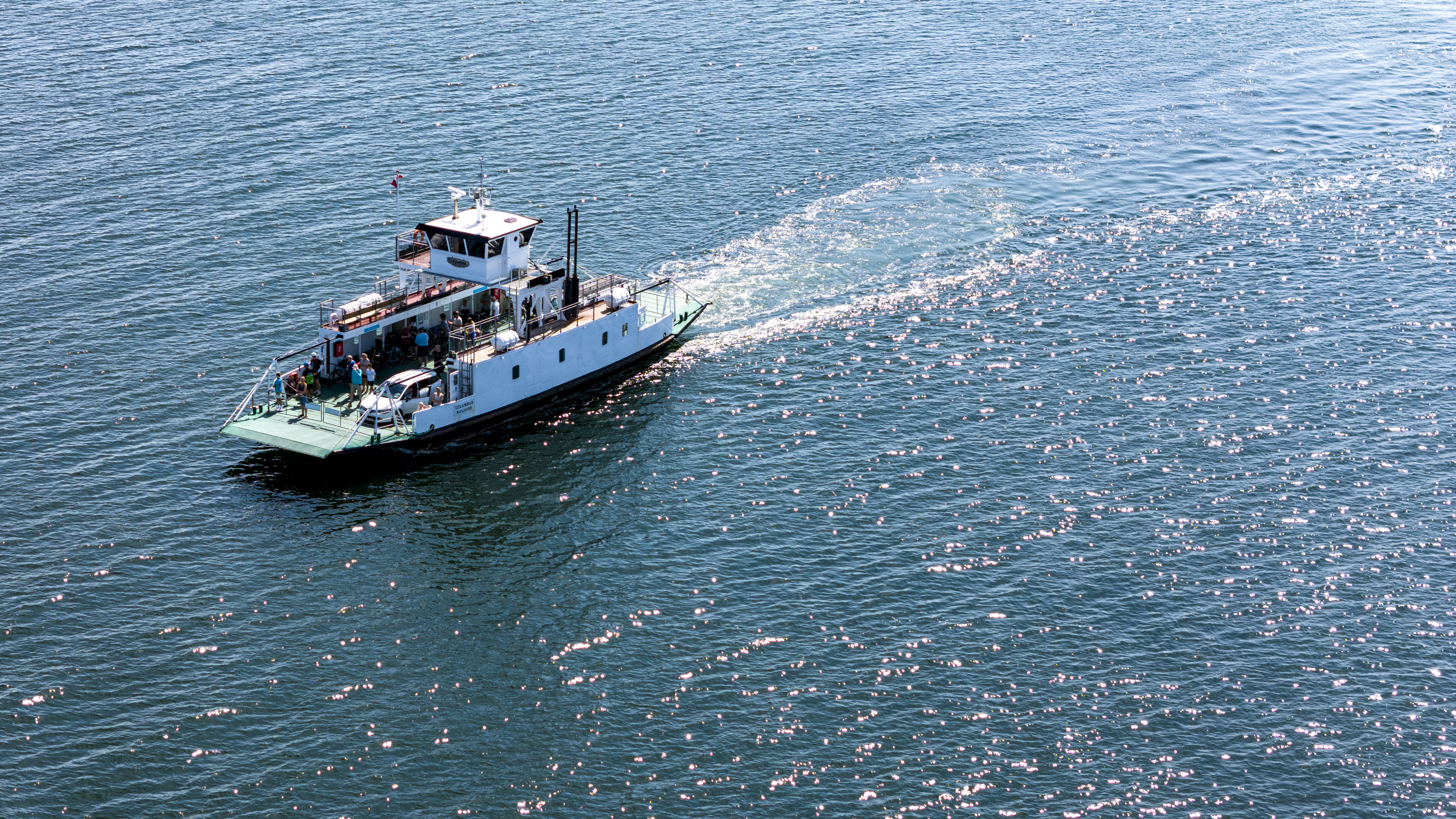 M/F Columbus er en af ni genvejsfærger i Danmark som ifølge flere folketingskandidater bør have statsstøtte.