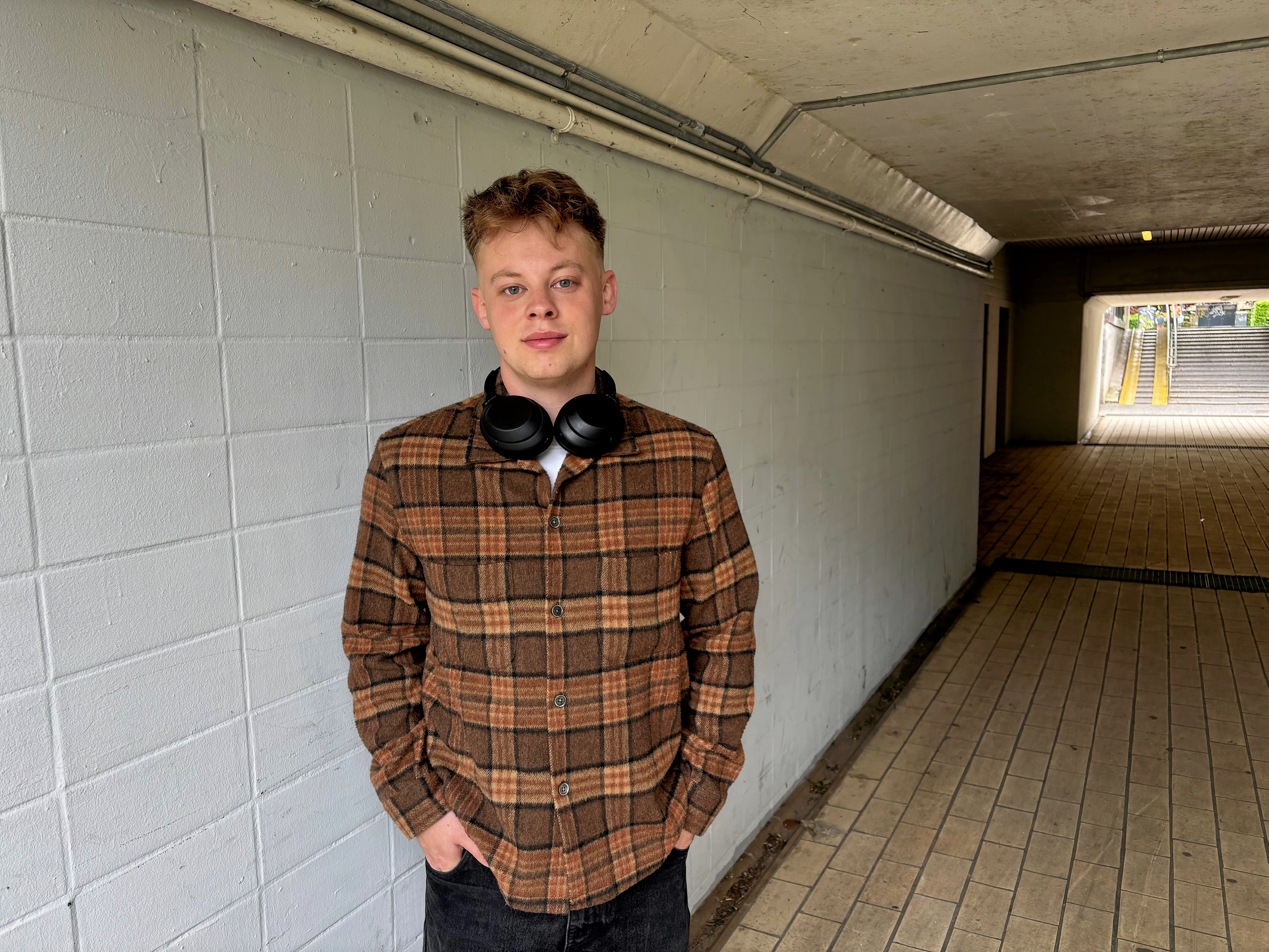 21-årige Lukas Dyrendal fra Søborg tager gerne en omvej for at undgå stationen.