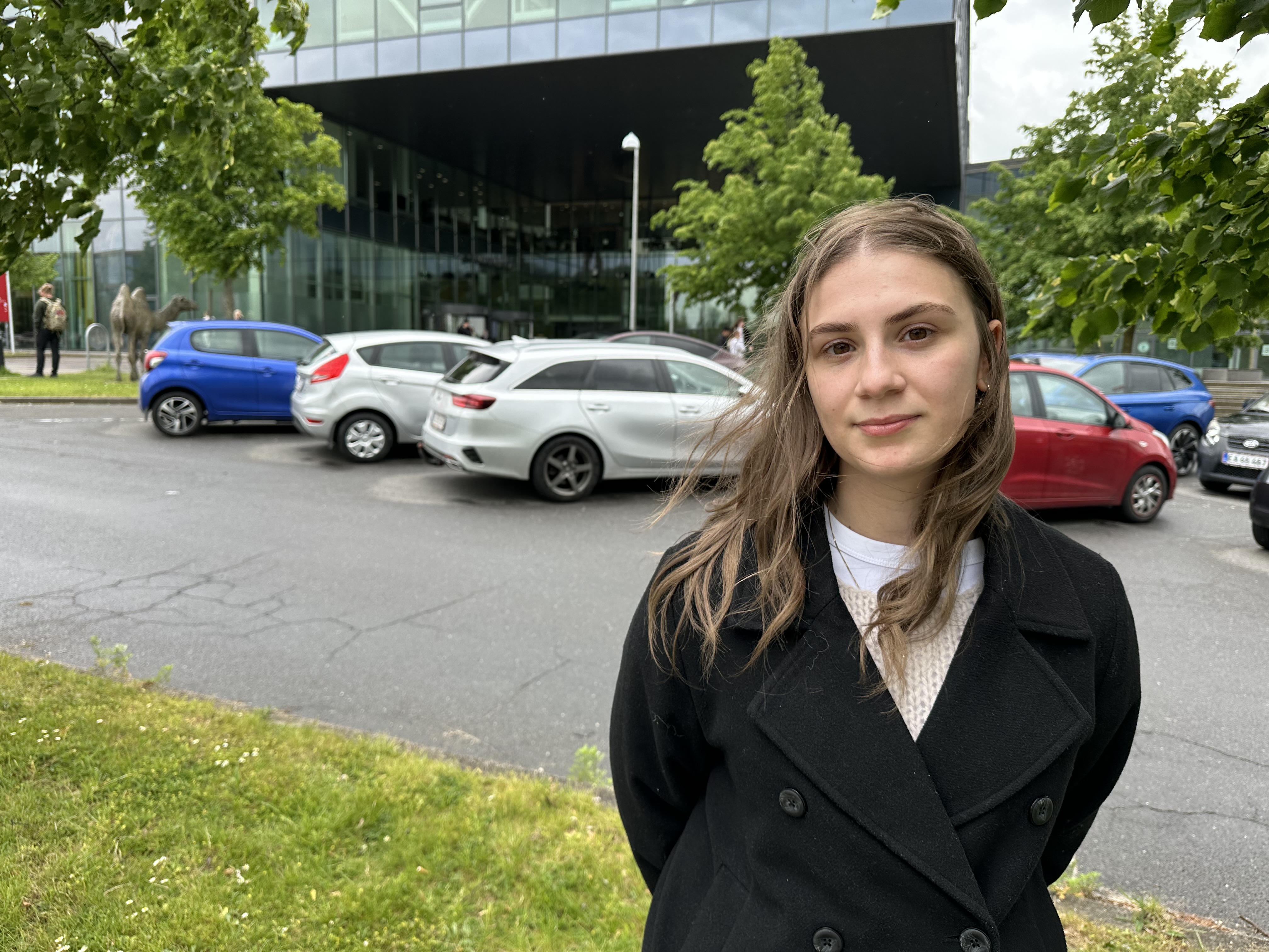 Sofie Touma er hunderæd for at gå til eksamen. Alligevel oplever hun at få gode karakterer.