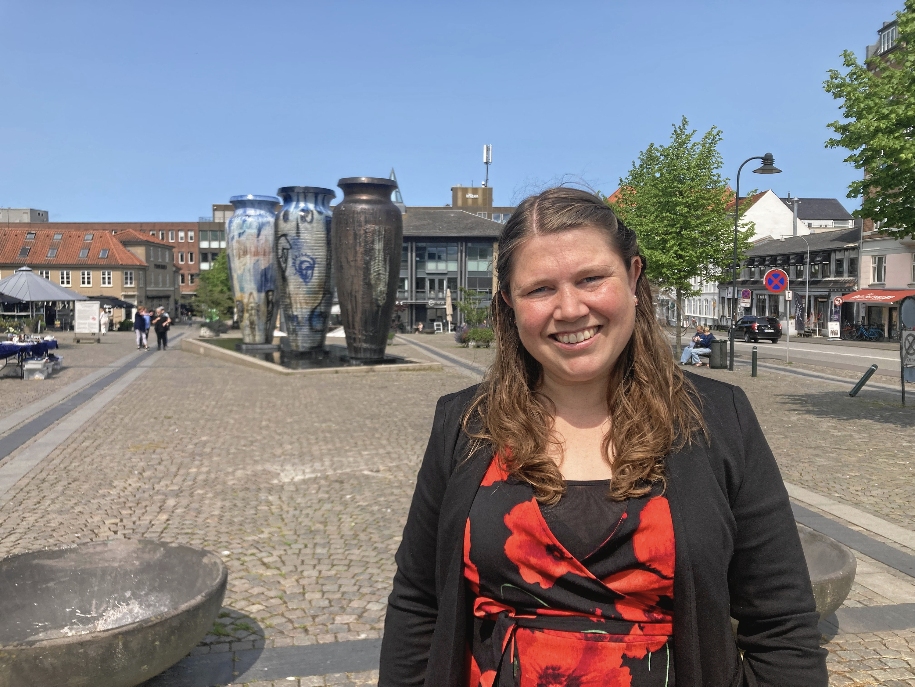 Byrådskandidat Julia Bjerre Hunt (SF) er lektor på Zealand og hører ofte fra sine studerende, at de har svært ved at komme til at dyrke holdsport i Roskilde.