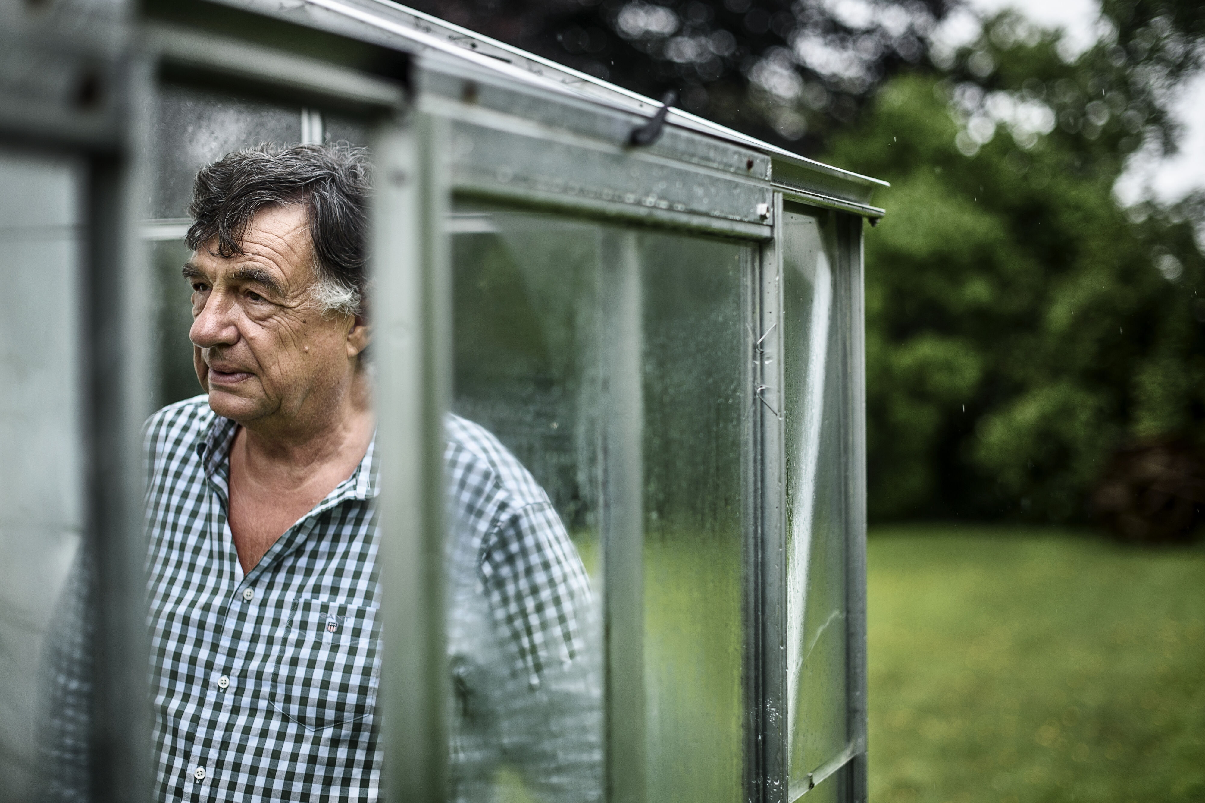 Psykolog Svend Aage Madsen mener, at det er vigtigt at sætte ind over for unge mænd. En ny undersøgelse tyder på, at mange drenge og unge mænd sjældent har nogen, som de kan være fortrolige med. (Arkivfoto).