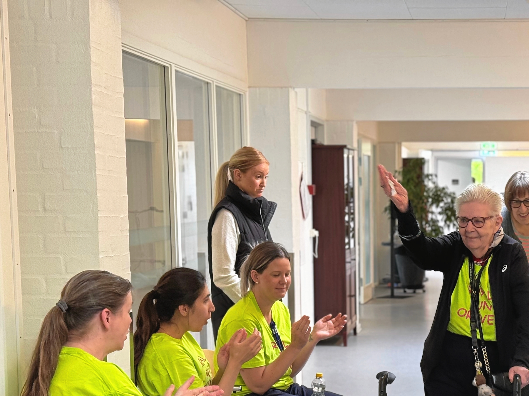 Humøret var helt i top, når deltagerne blev klappet i mål. - Ringsted Kommune Humøret var helt i top, når deltagerne blev klappet i mål.