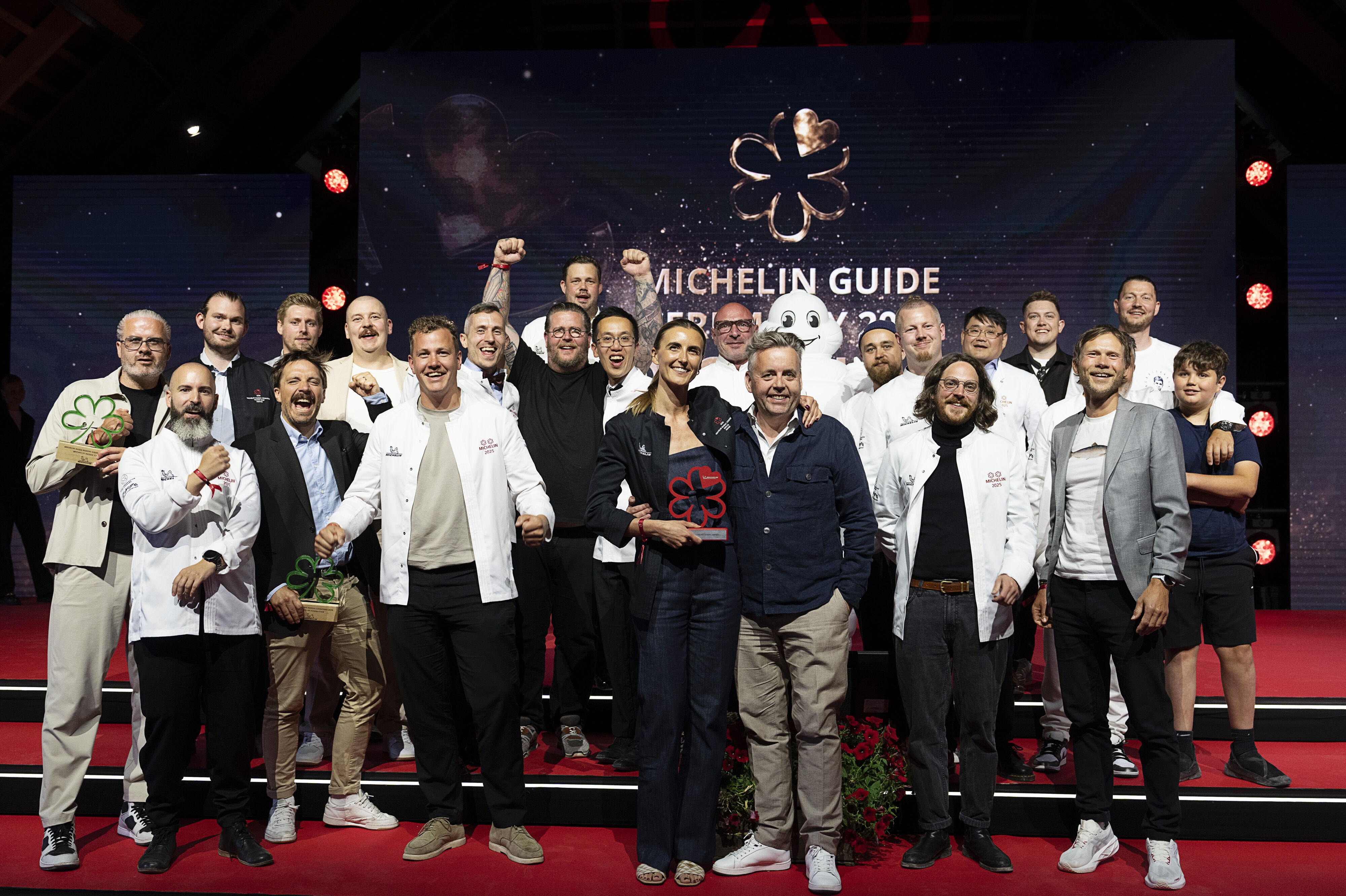 Mens nogle køkkenchefer og restaurantejere kunne gå fra michelinfest mandag aften med de samme stjerner, som de kom med, er andre taget hjem fra michelinuddelingen i Odsherred med nye. Blandt de nordiske lande har Danmark med sine i alt 52 stjerner flest.