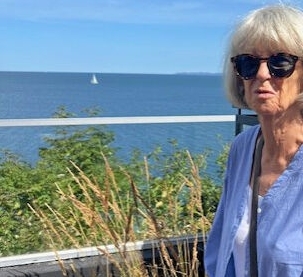 Ifølge Flemming Østergaard er han ofte endt med at stå alene med plejen af sin kone, som har brug for støtte døgnet rundt, fordi hjemmeplejen i Rudersdal Kommune har svigtet. - Flemming Østergaard Ifølge Flemming Østergaard er han ofte endt med at stå alene med plejen af sin kone, som har brug for støtte døgnet rundt, fordi hjemmeplejen i Rudersdal Kommune har svigtet.