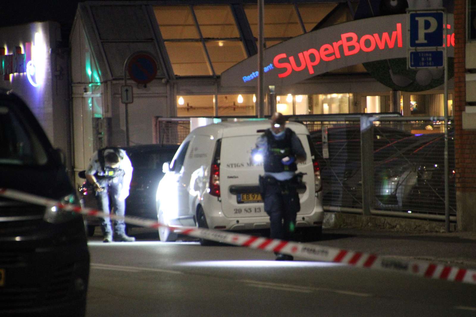Fredag aften lød politiets besked om udrykningen med adskillige patruljevogne