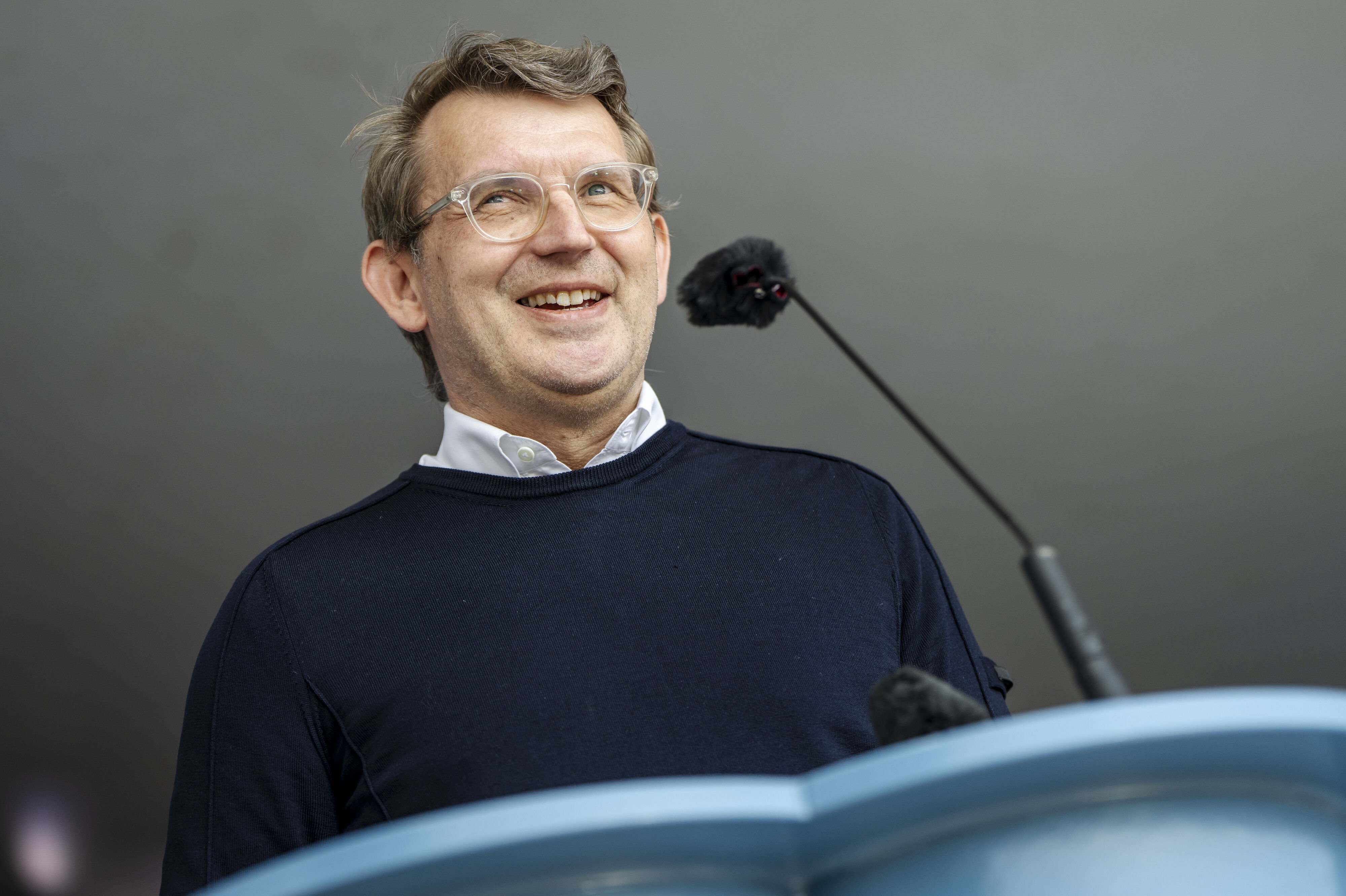 Forsvarsminister Troels Lund Poulsen (V) glæder sig over, at Danmark nu er med i et Nato-samarbejde om lufttankning. Her ses han under Folkemødet tidligere på måneden.