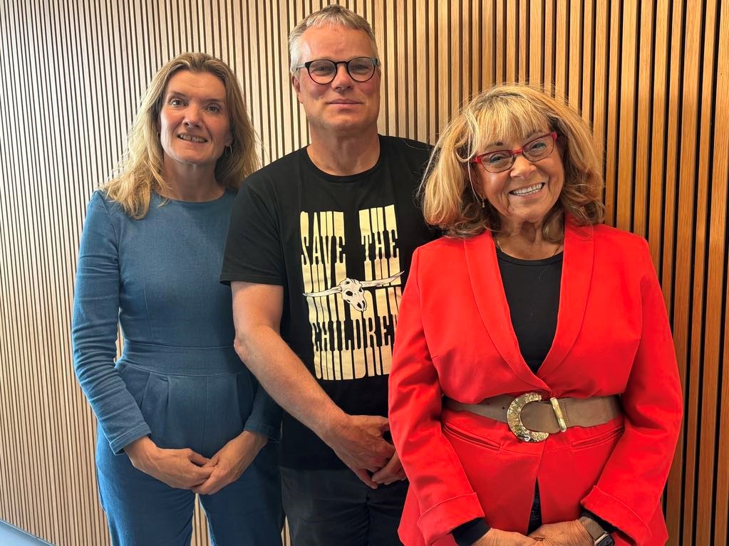 Socialdemokraterne Bettina Ugelvig, Niels Bjerre og Lene Bang, der alle sidder i plan og byudviklingsudvalget, glæder sig over, at udviklingsplanen for Værløse Bymidte er et skridt nærmere realiseringen.